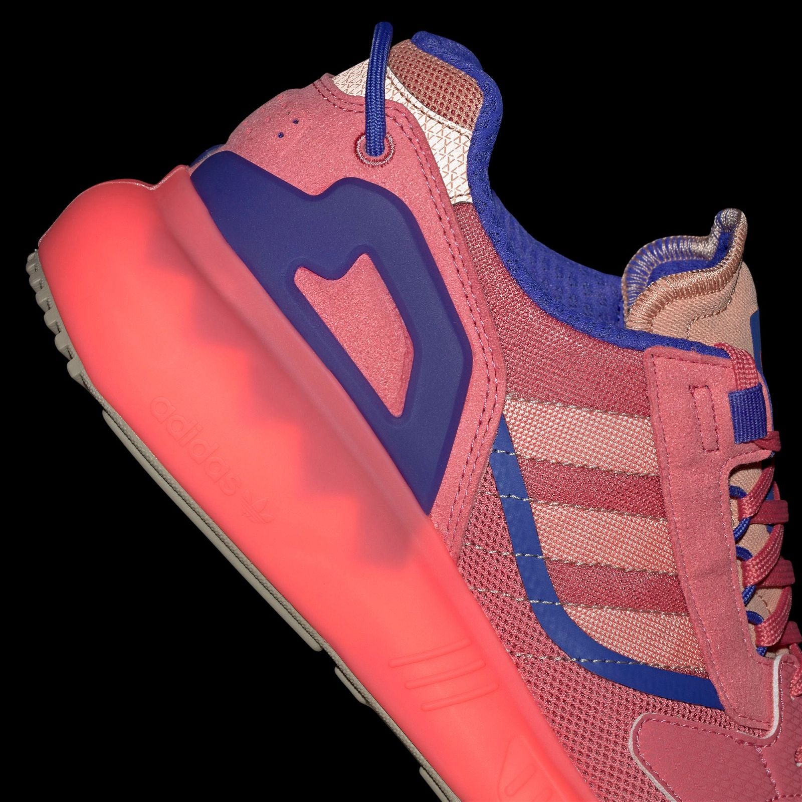 adidas Originals Womens ZX 5K BOOST Shoes - Hazy Rose / Ambient Blush Pink - ViaductClothing - -