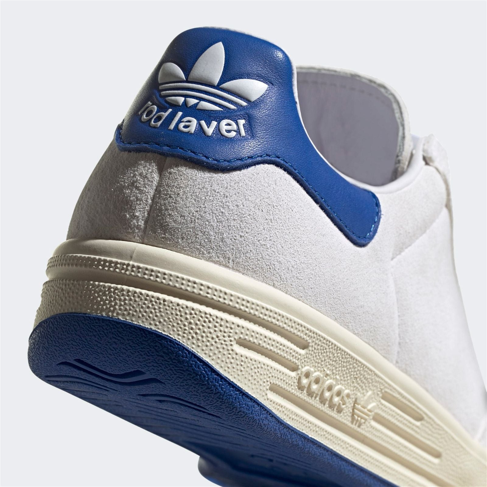 adidas Originals Rod Laver Shoes - White/Blue - ViaductClothing - -