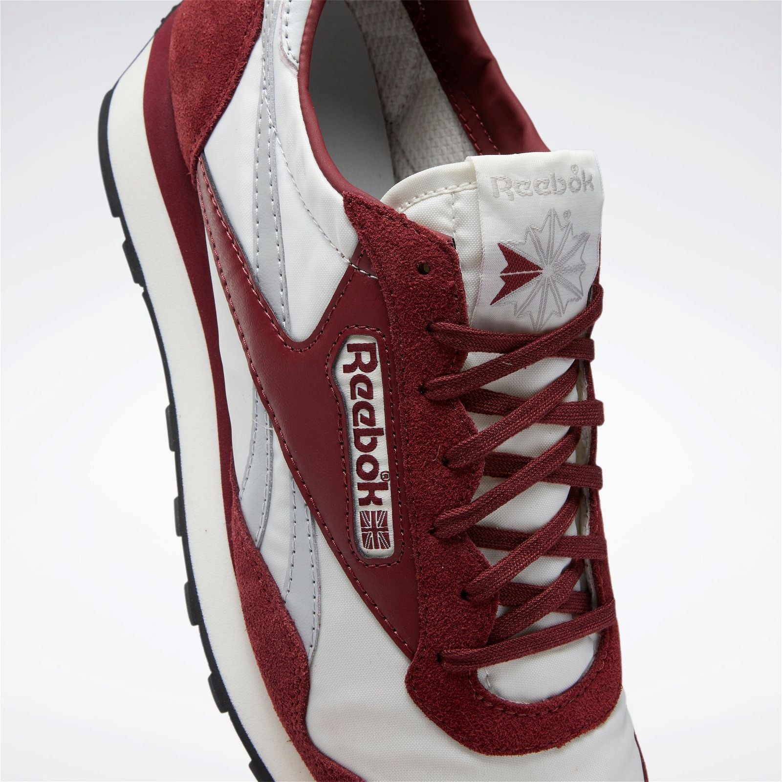 Reebok Classics Unisex Aztec II Shoes - Burgundy / Chalk - ViaductClothing - -