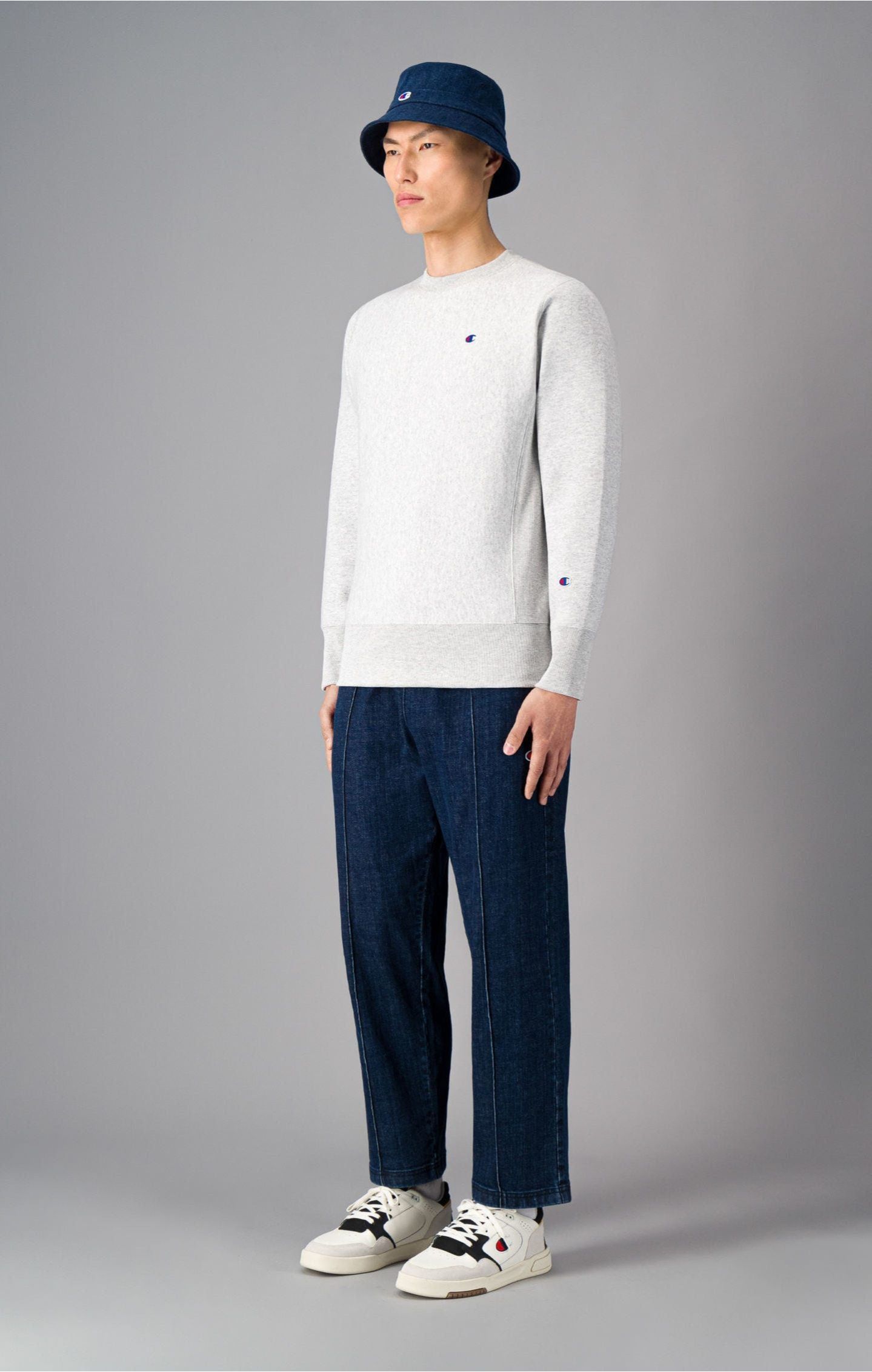 Champion Reverse Weave Crewneck Sweatshirt - Grey - ViaductClothing - -