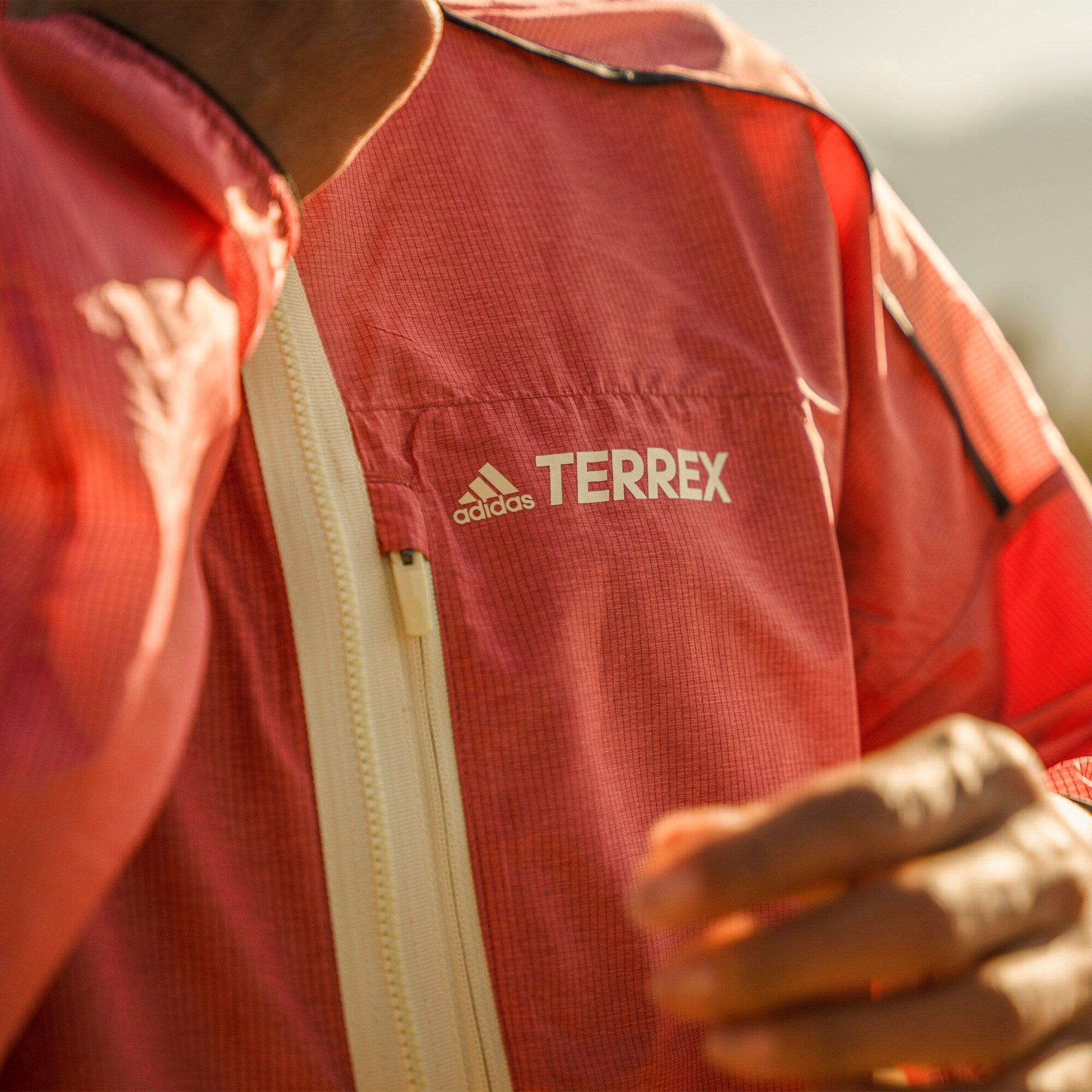 adidas Terrex Agravic Windweave Trail Windbreaker - Red