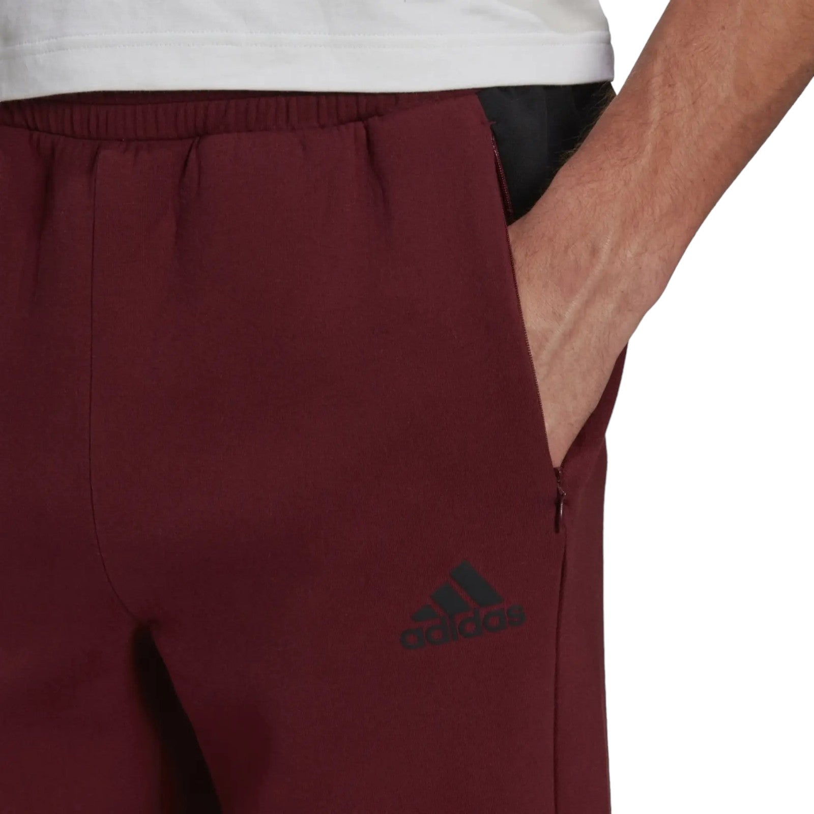 adidas Z.N.E. Sportswear Joggers - Burgundy