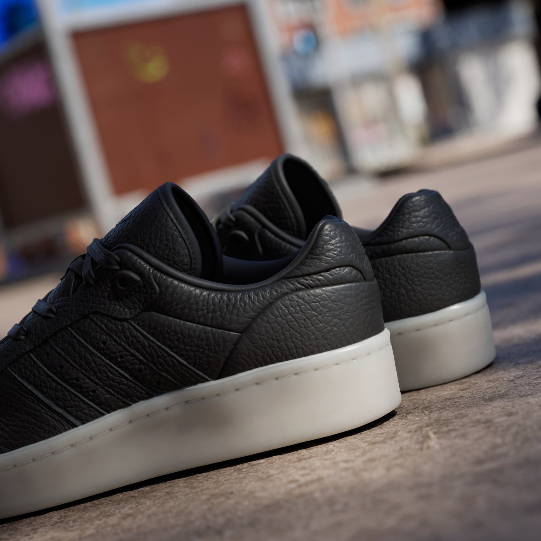 adidas Originals Men's Rivalry Lux Low Trainers - Core Black