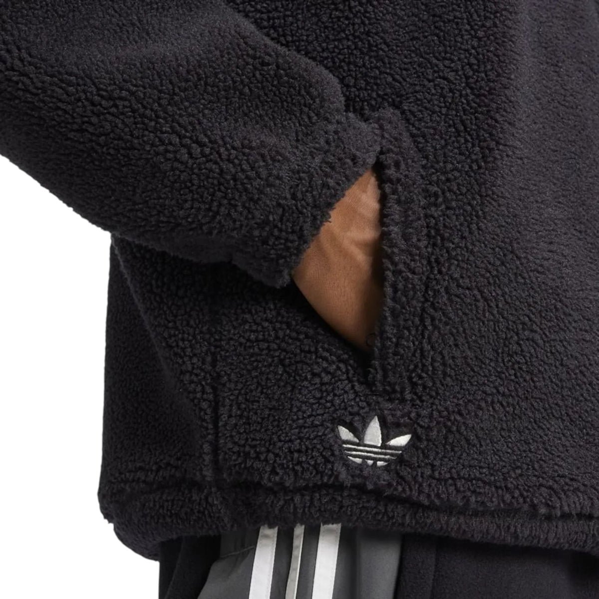 adidas Originals Men's Neuclassics Polar Fleece 1/2 Zip Sweatshirt - Black