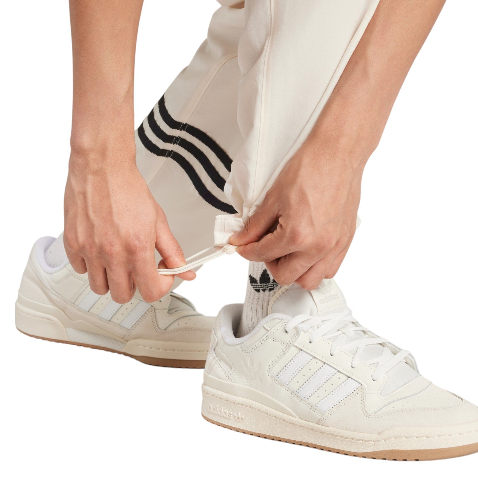 adidas Originals Men's Neuclassics Woven Track Pants - Wonder White
