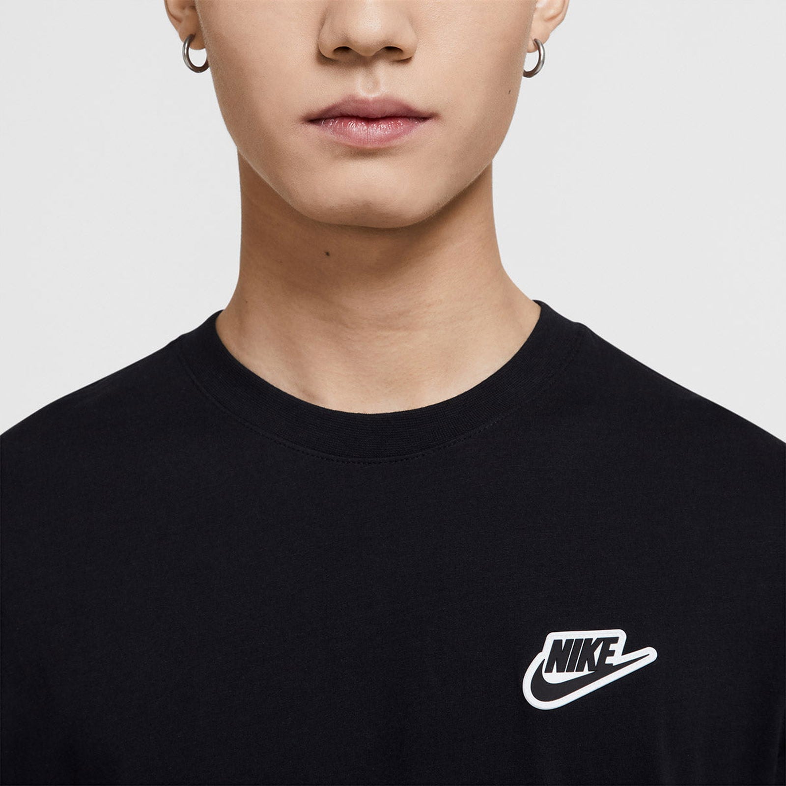 Nike NSW New Modern HD Logo T Shirt - Black - ViaductClothing - -