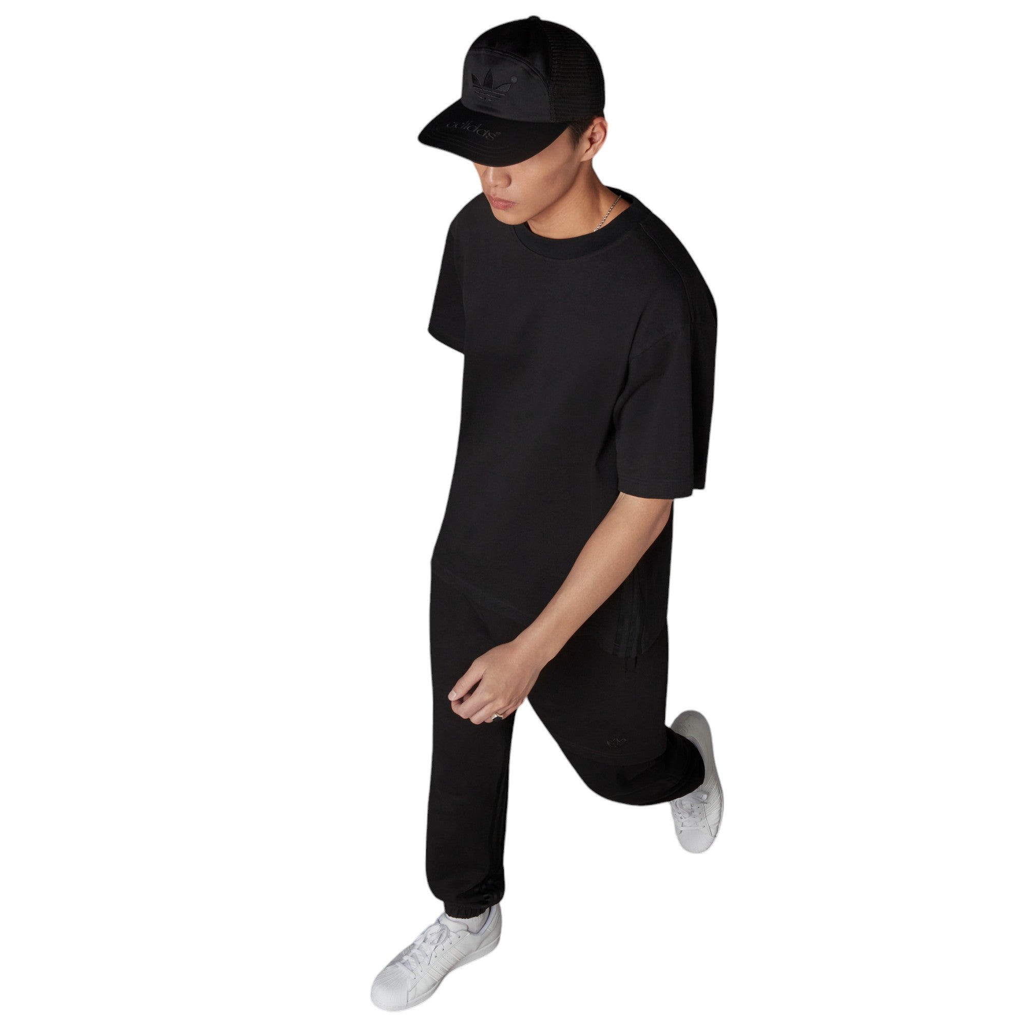 adidas Originals Blue Version Essentials T-Shirt - Black