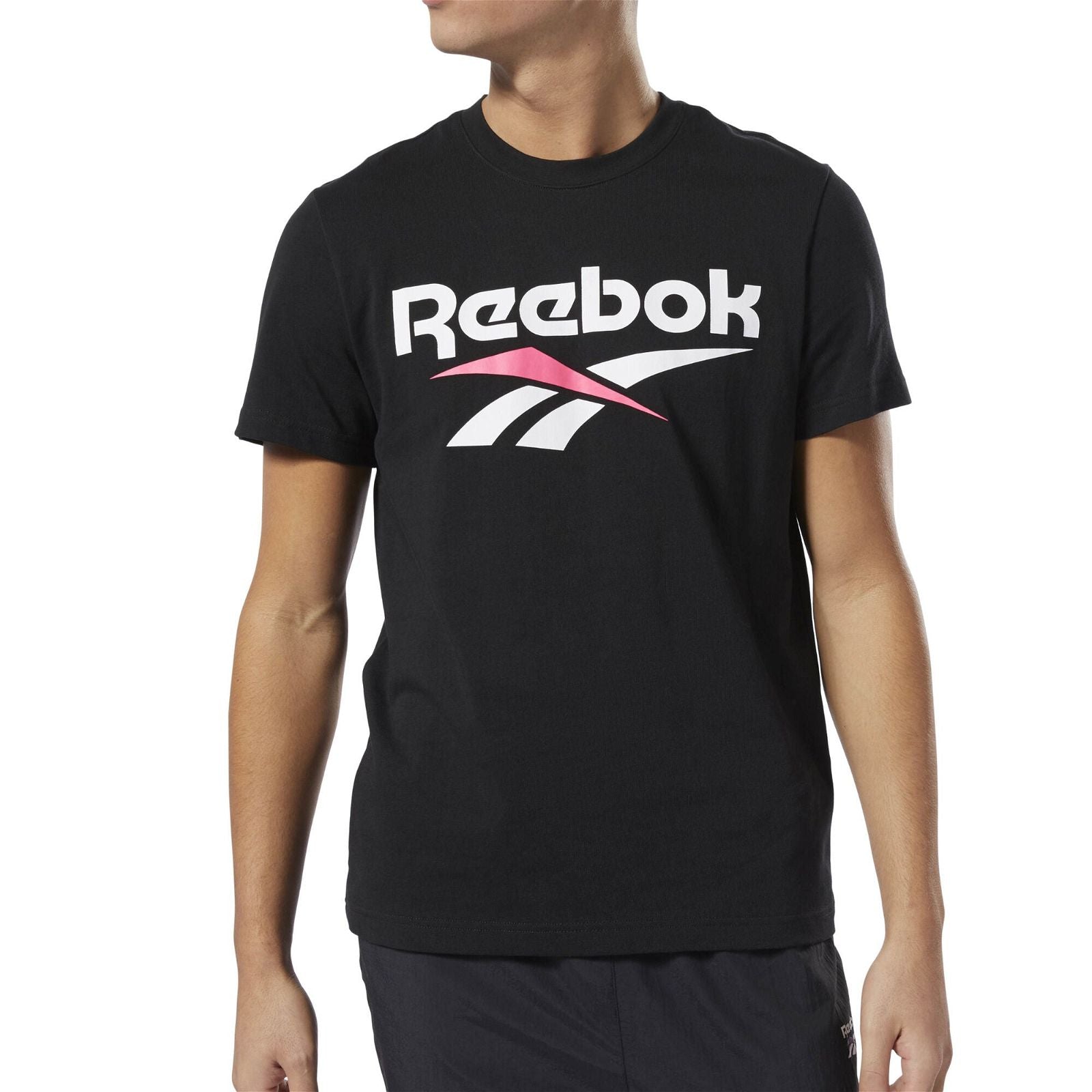 Reebok Classics Vector T Shirt - Black - ViaductClothing - -
