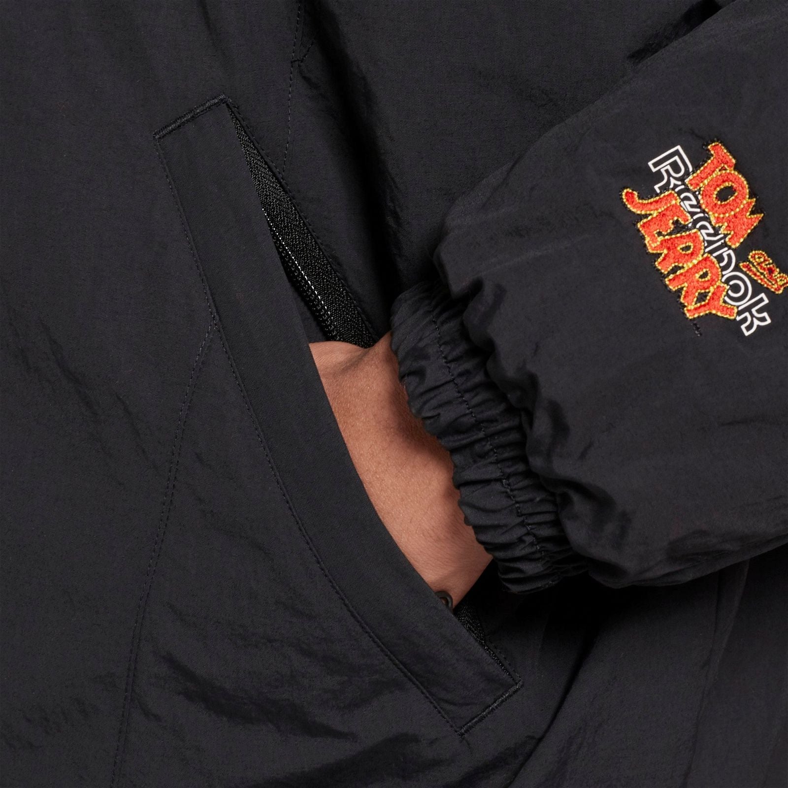 Reebok X Tom & Jerry Woven Jacket - Black - ViaductClothing - -