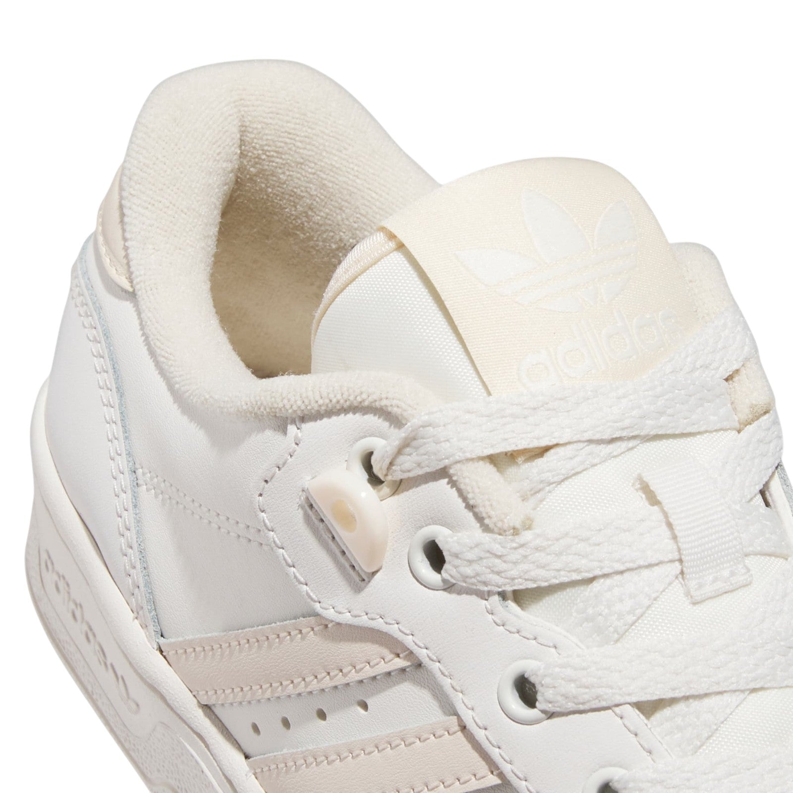 adidas Originals Women's Rivalry Low Trainers - Cloud White / Ecru Tint / Cloud White