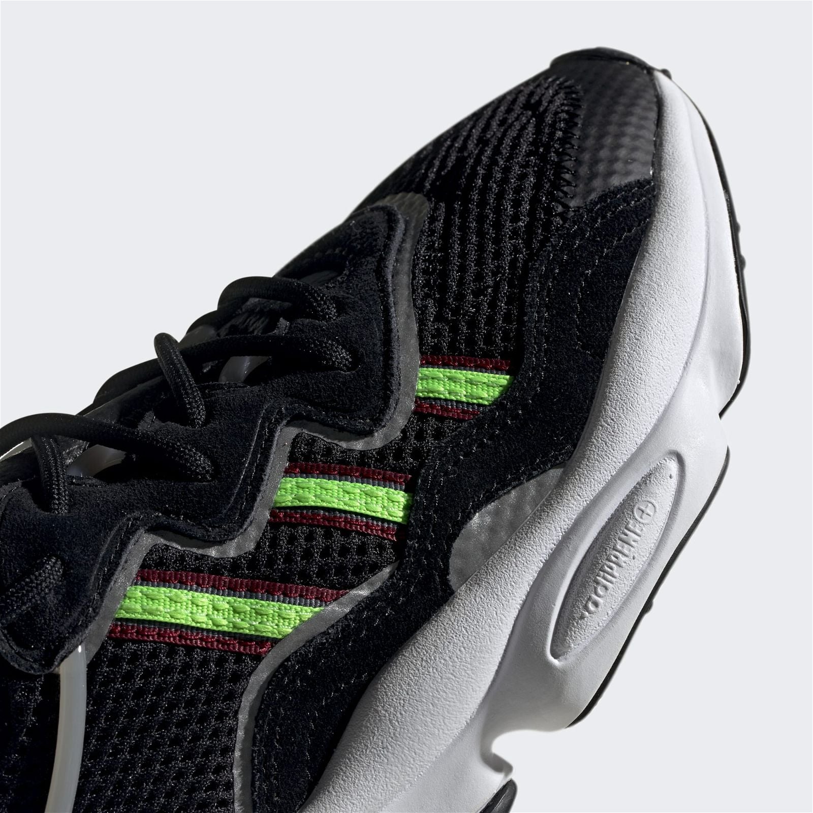 adidas Originals Junior Ozweego Shoes - Core Black / Solar Green - ViaductClothing - -