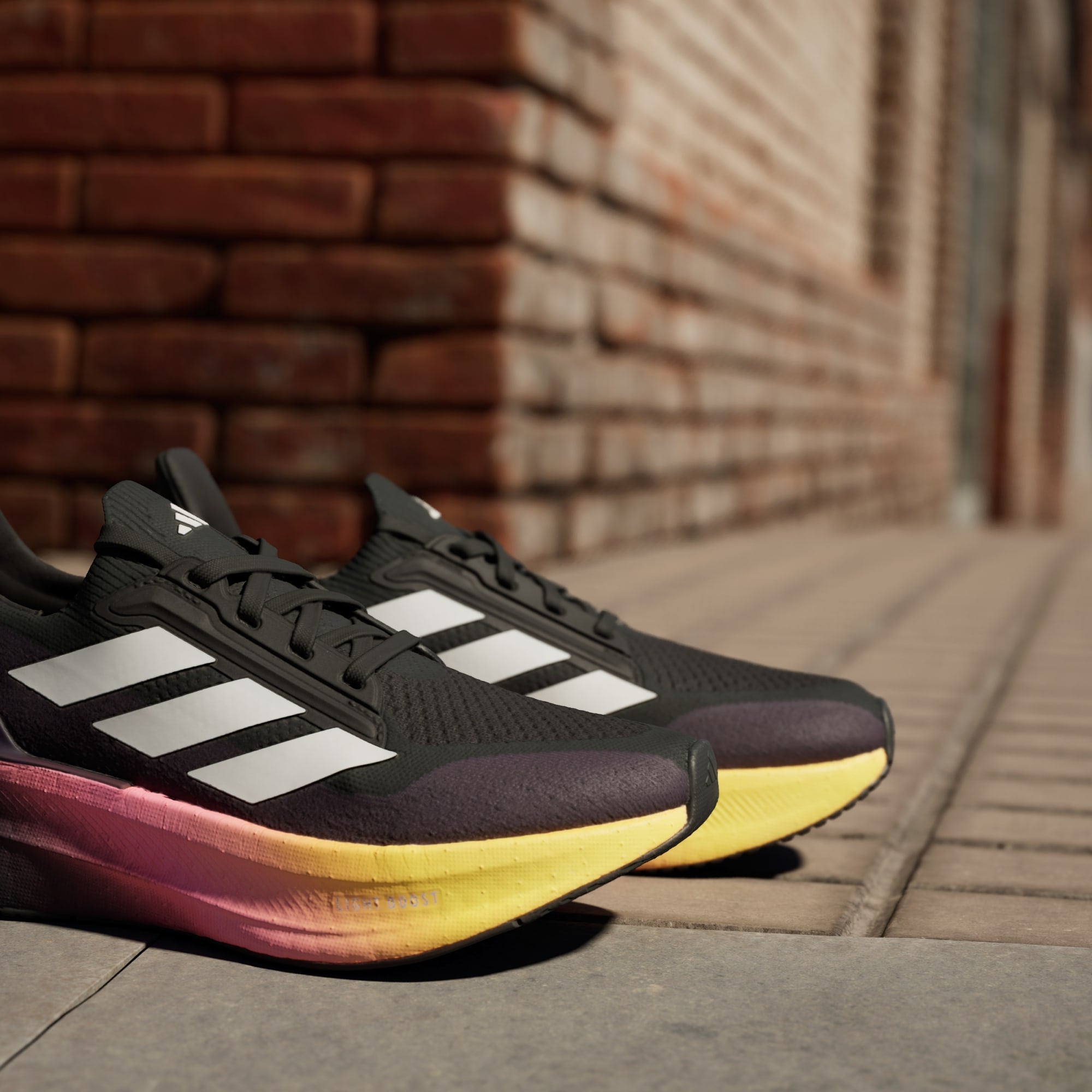 adidas Women's Ultraboost 5X Running Shoes - Core Black