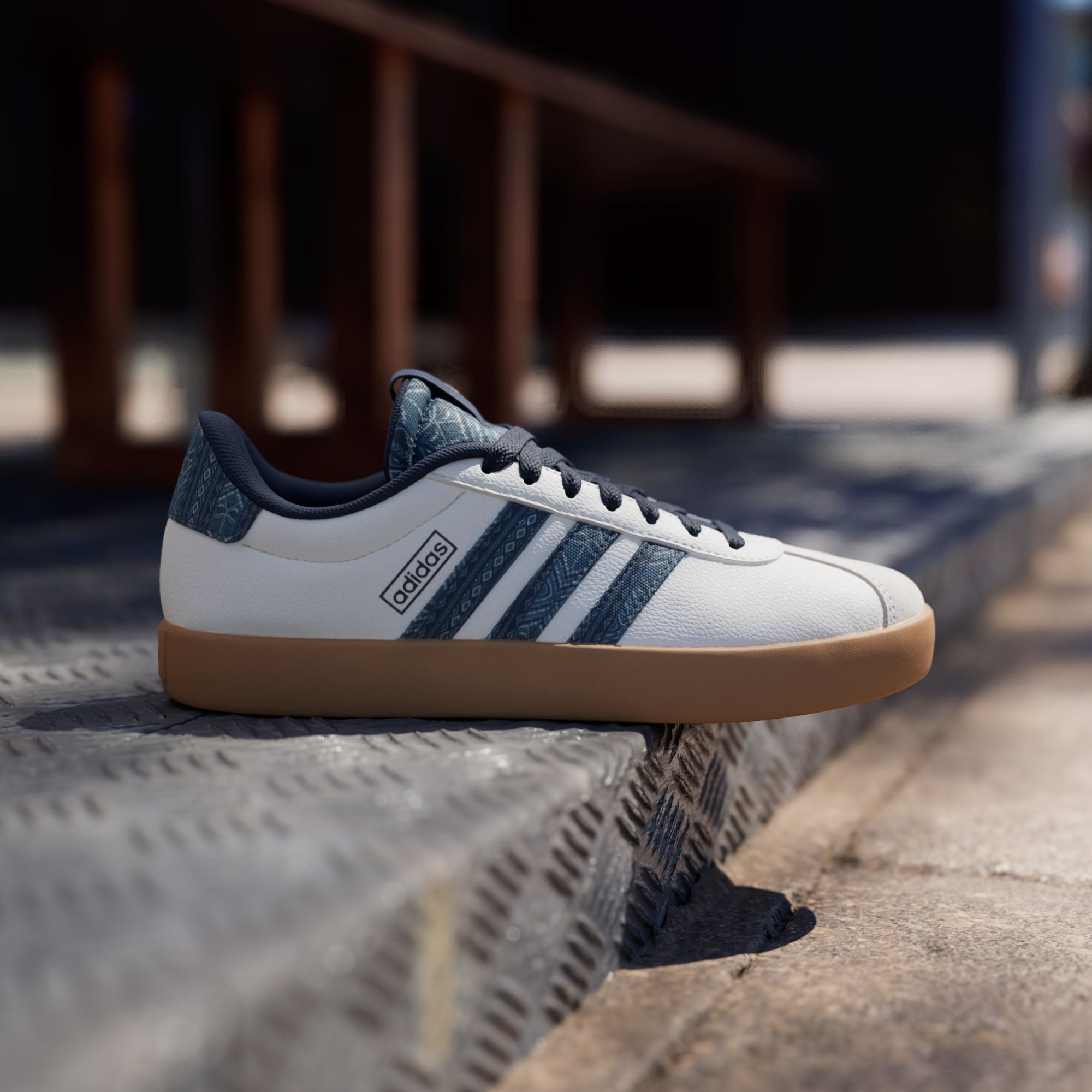 adidas Women's VL Court 3.0 Trainers - White