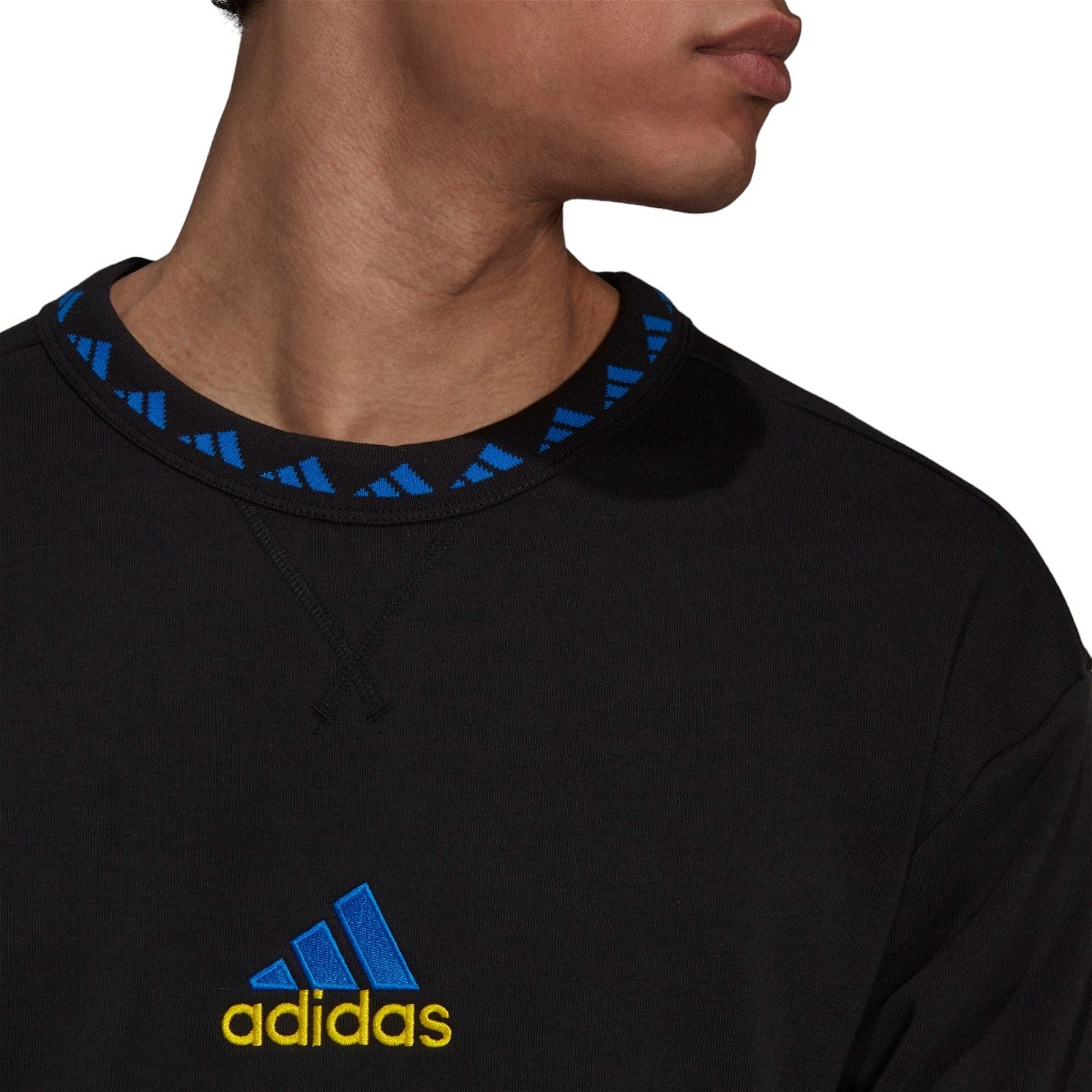 adidas Manchester United Icons Crew Sweatshirt - Black - ViaductClothing - -