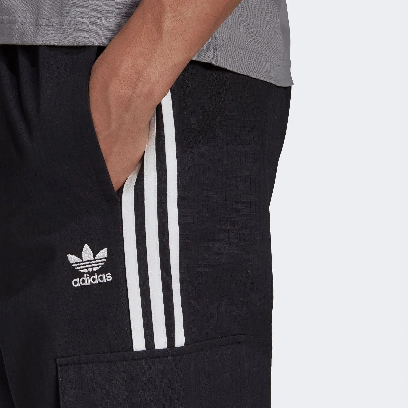 adidas Originals Adicolor Classics 3 Stripes Cargo Pants - Black - ViaductClothing