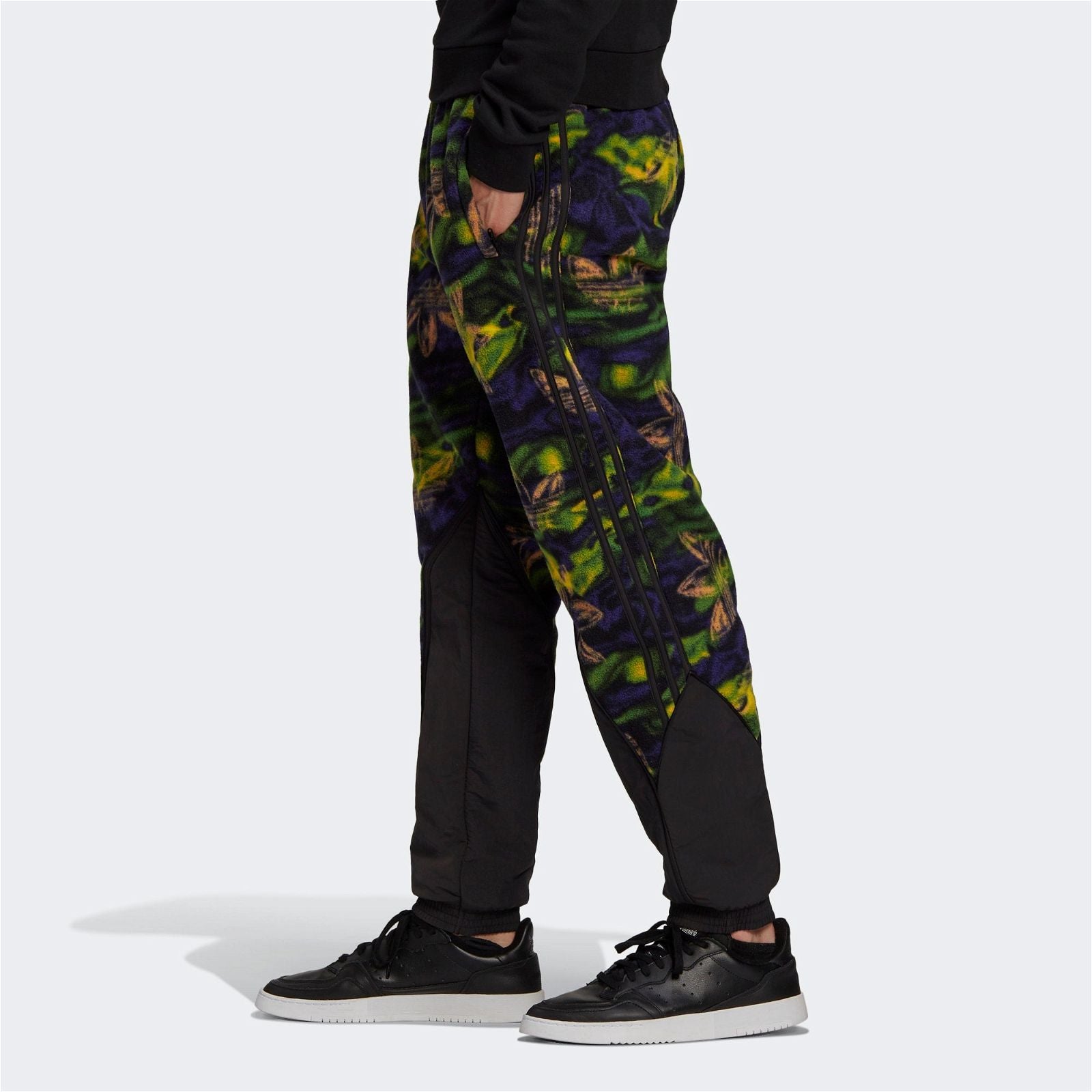 adidas Originals Big Trefoil Print Polar Fleece Bottoms - Multi - ViaductClothing - -