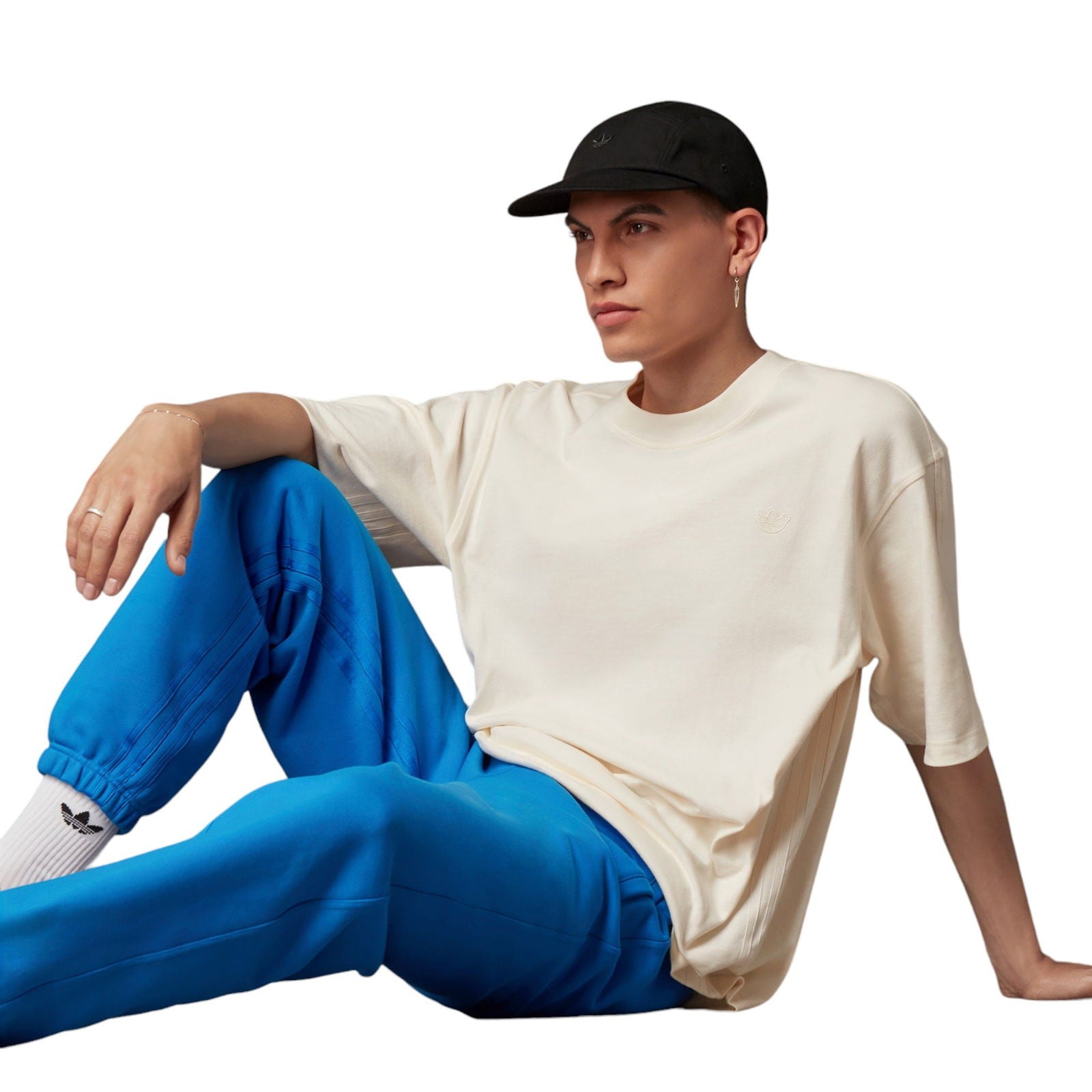 adidas Originals Blue Version Essentials T-Shirt - Chalk White - ViaductClothing - -
