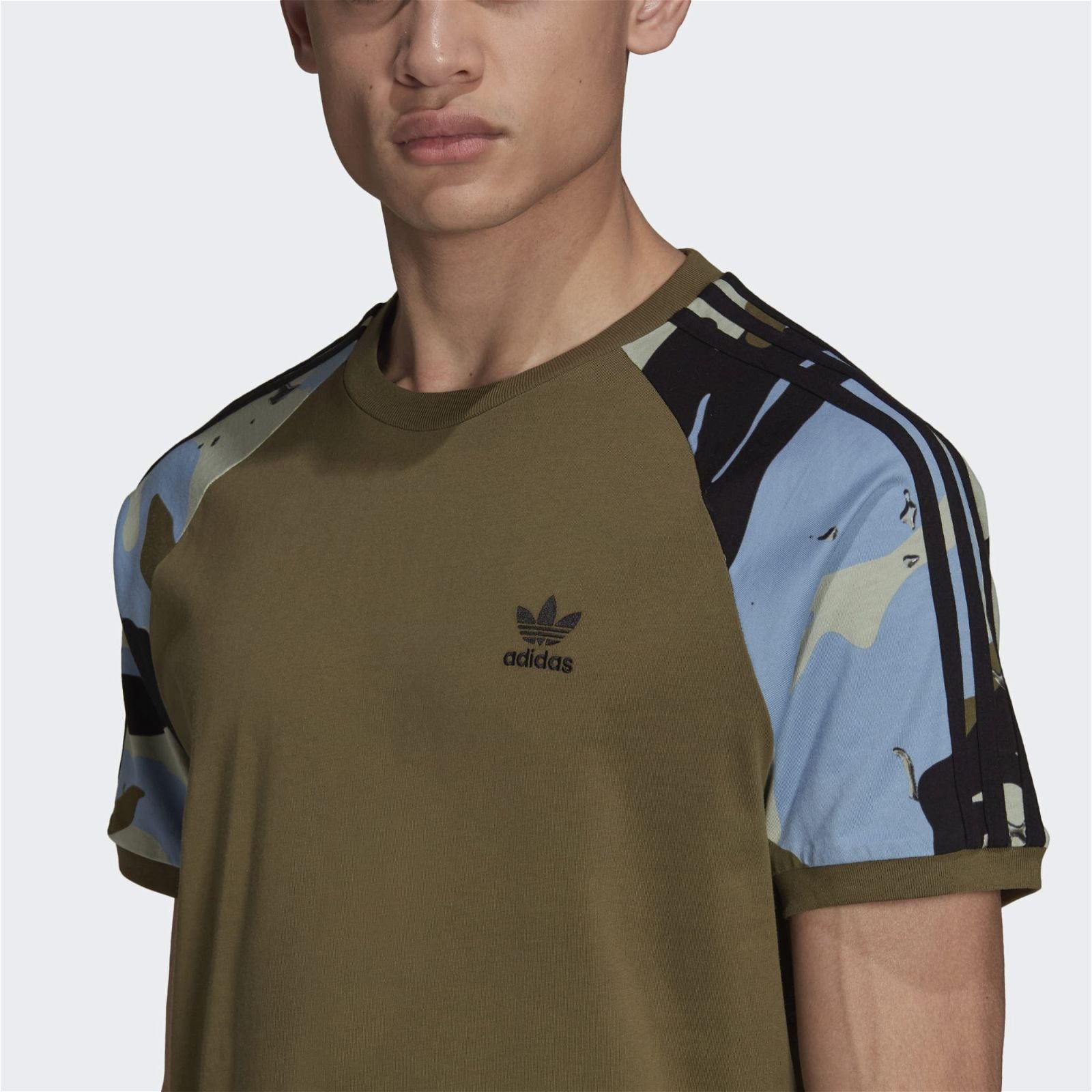 adidas Originals Graphics Camo Cali Tee - Focus Olive - ViaductClothing - -