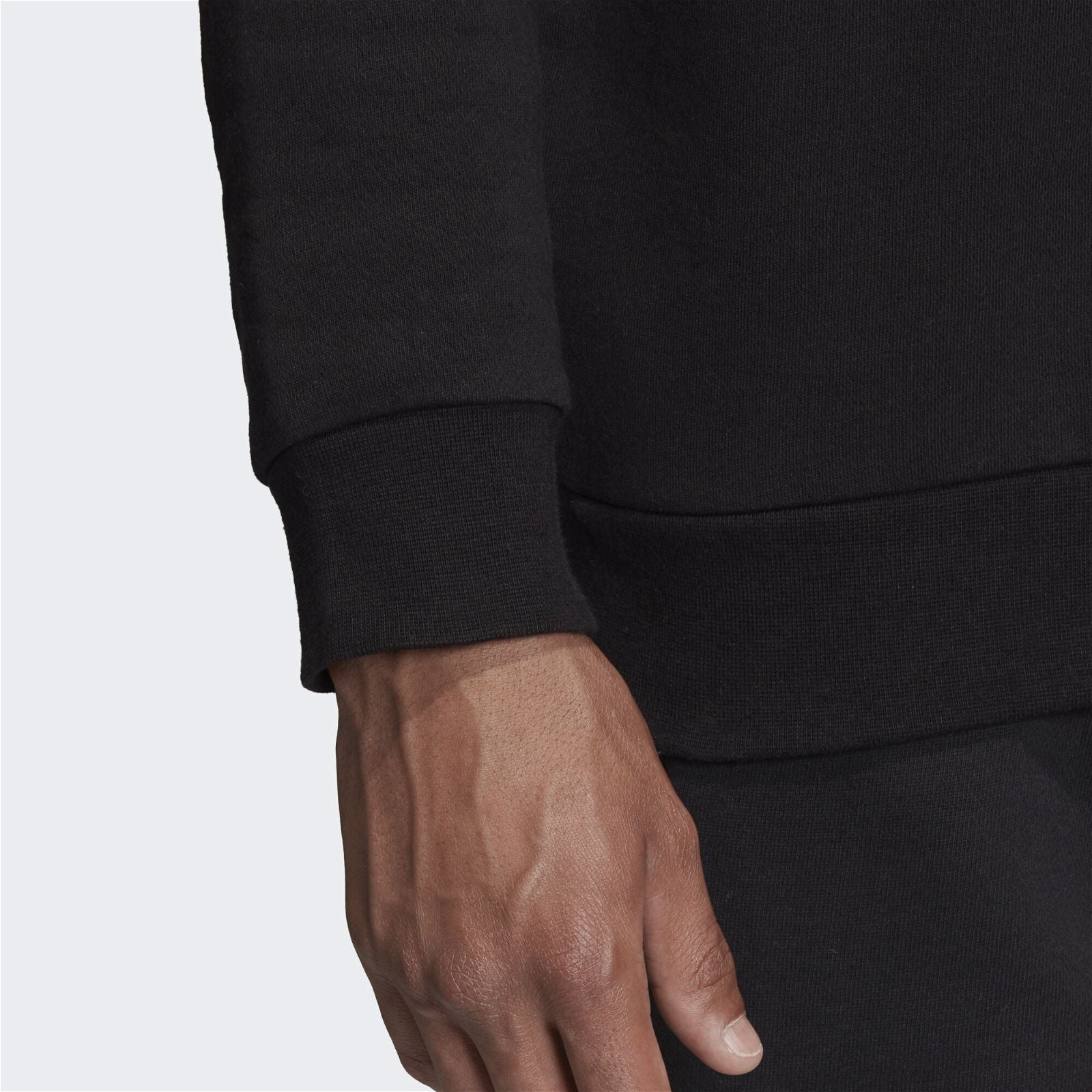 adidas Originals Outline Crew Sweat - Black - ViaductClothing - -