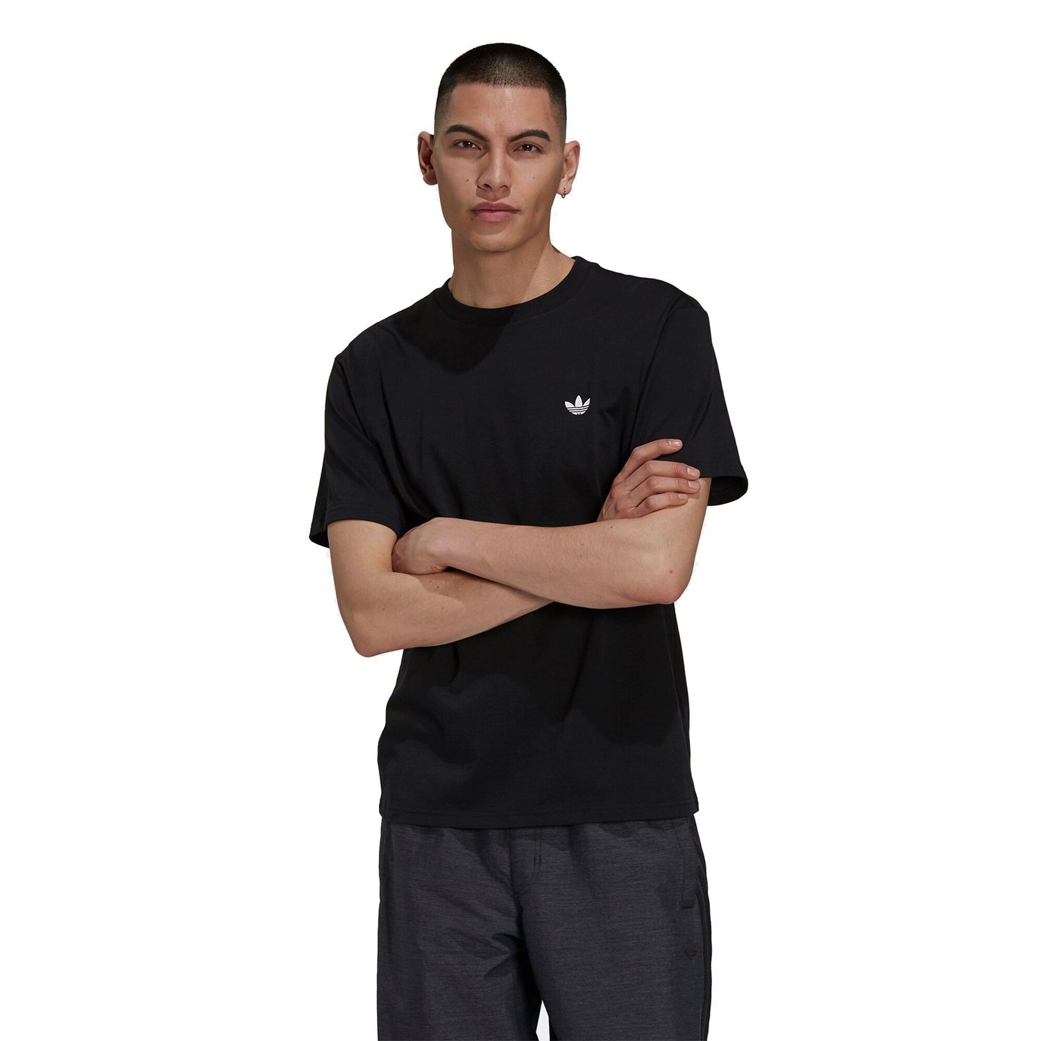 adidas Originals Skateboarding Gender Neutral 4.0 Logo T-Shirt - Black - ViaductClothing - -