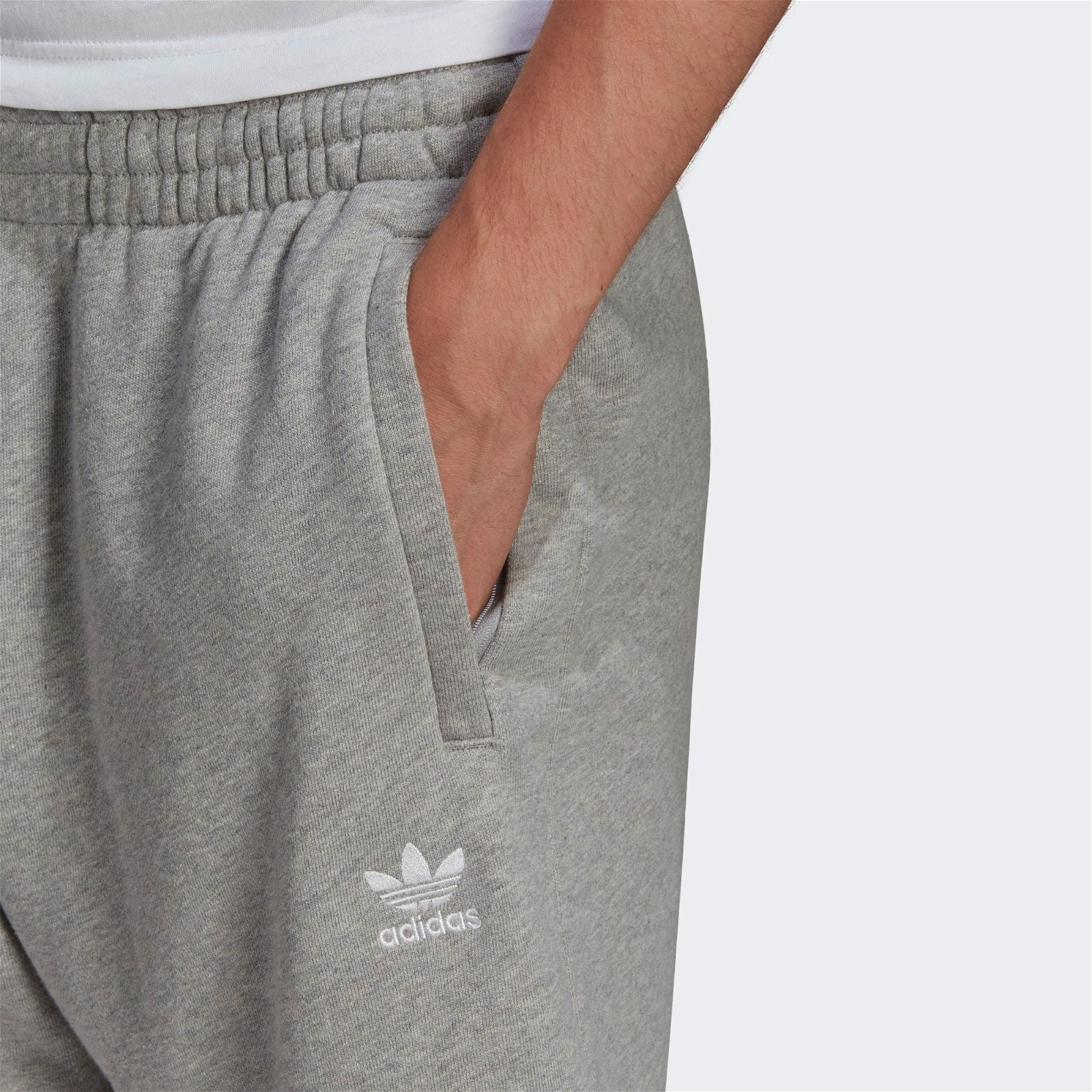 adidas Originals Trefoil Essentials Fleece Shorts - Grey - ViaductClothing - -