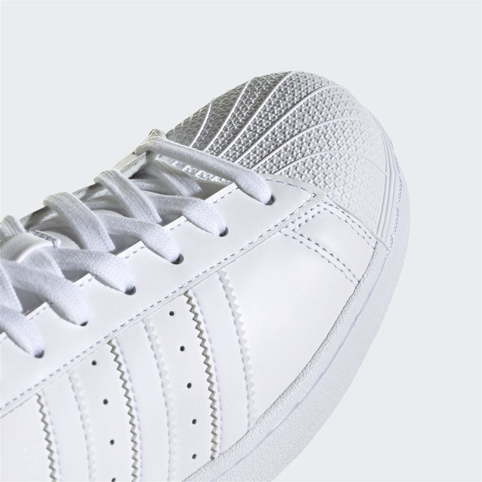 adidas Originals Unisex Superstar Foundation Shoes - White - ViaductClothing - -