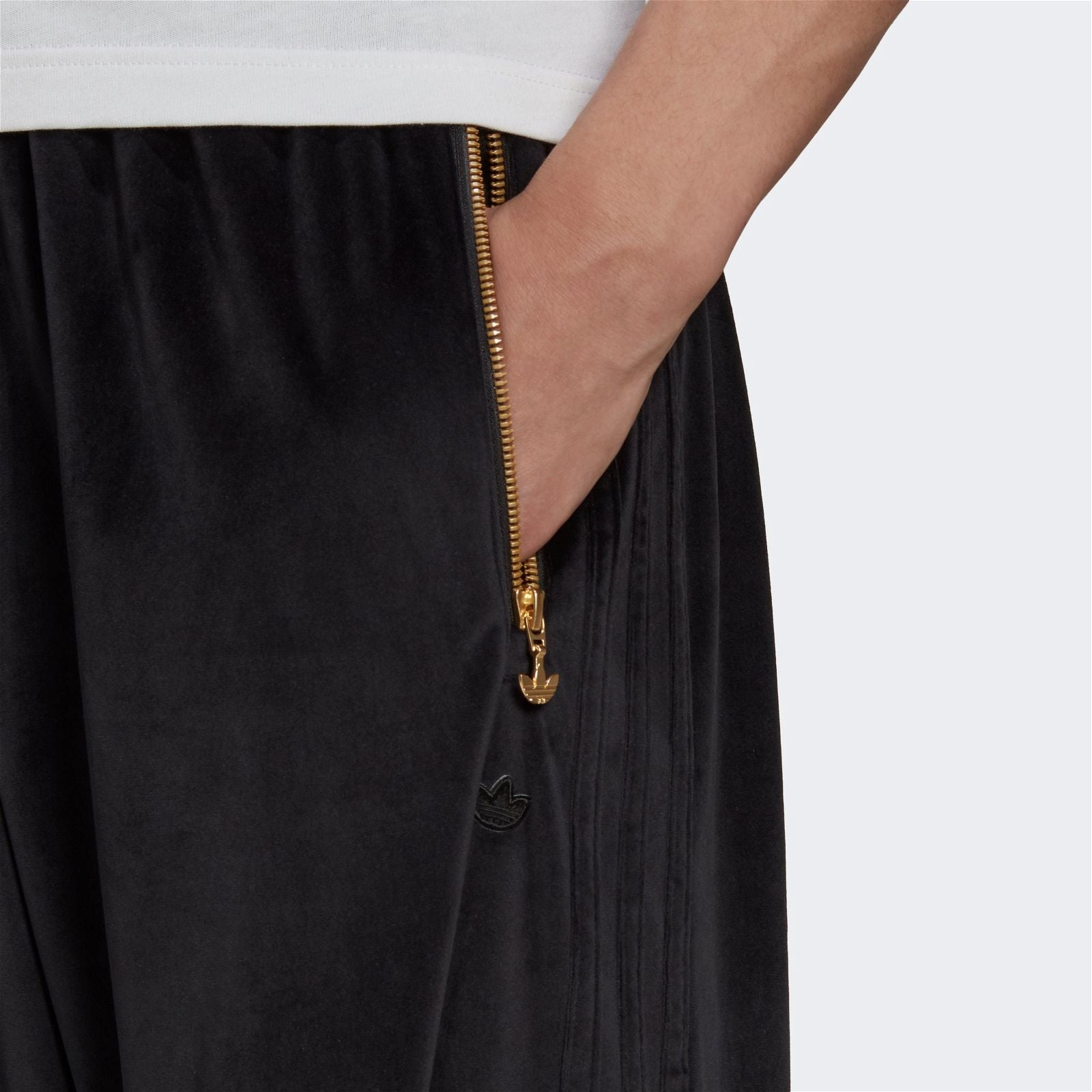 adidas Originals Velour Track Pants - Black - ViaductClothing - -