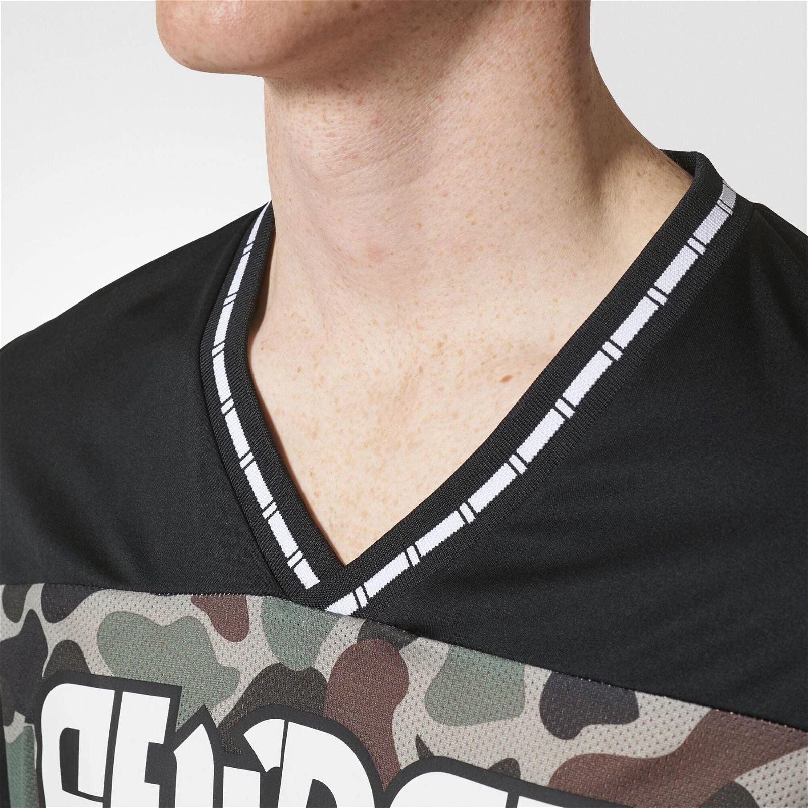 adidas Originals Winter T Shirt - Camo - ViaductClothing - -
