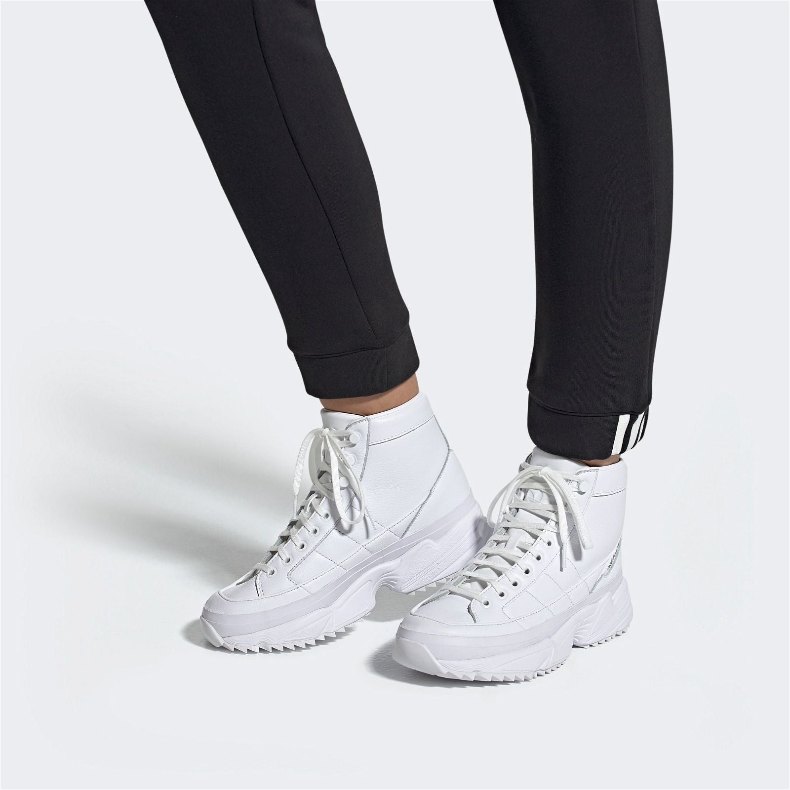 adidas Originals Womens Kiellor Xtra Shoes - White - ViaductClothing - -