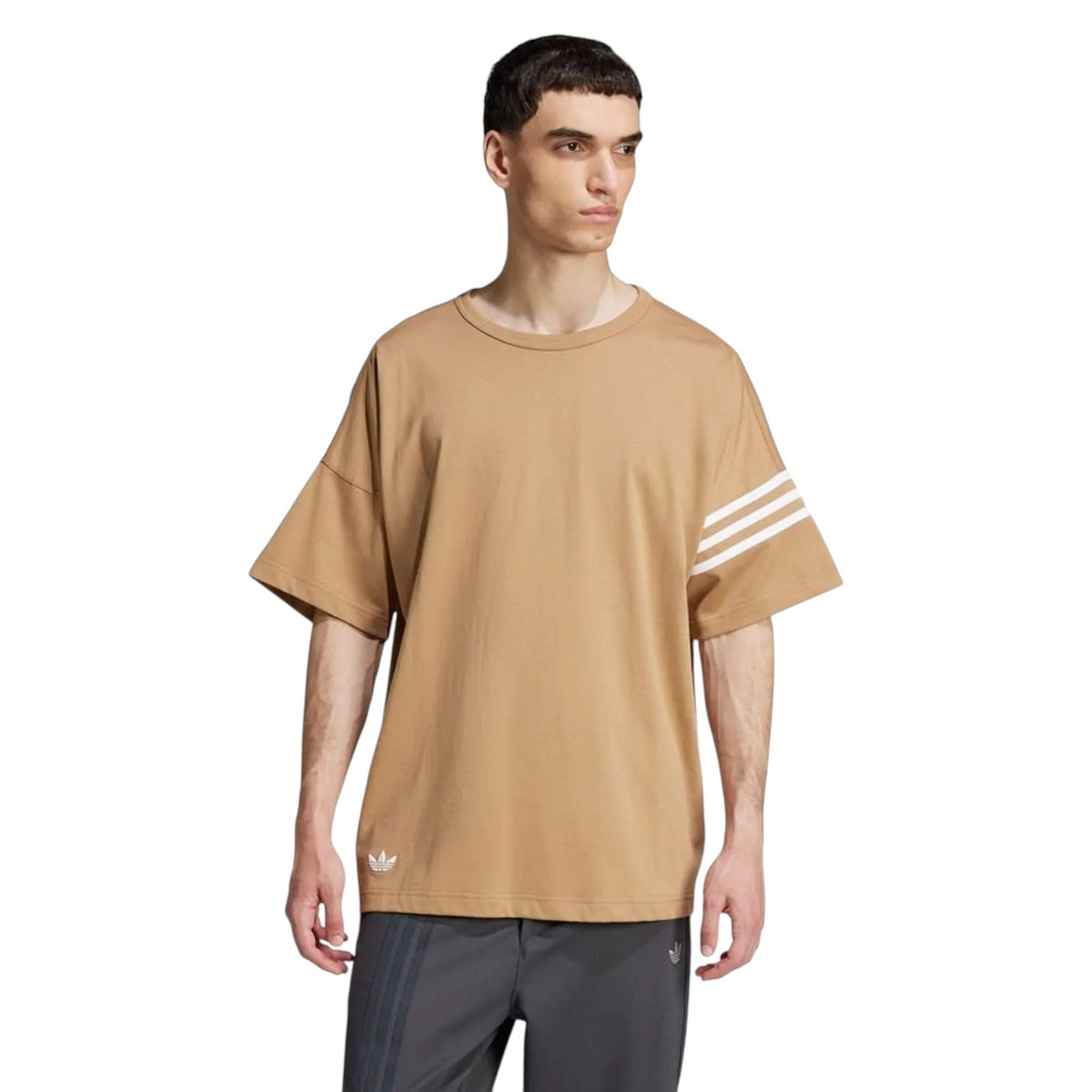 adidas Originals Crew Neck Neuclassics Tee - Cardboard