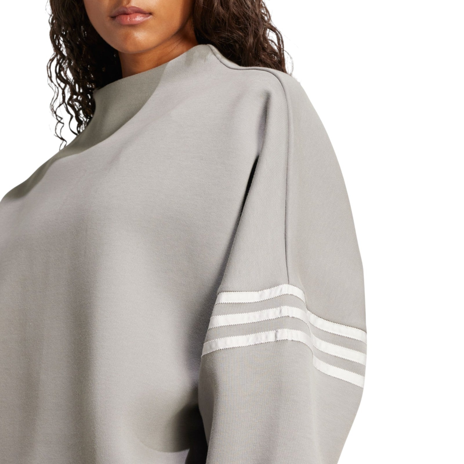 adidas Originals Women's Neuclassics Oversized Sweatshirt - Grey