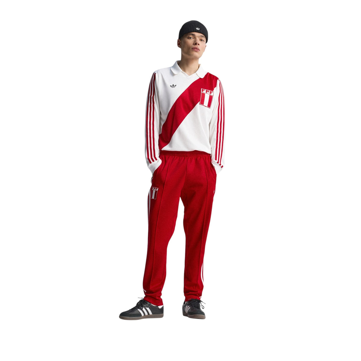 adidas Originals Peru Retro Football Track Pants Red - Model view 4