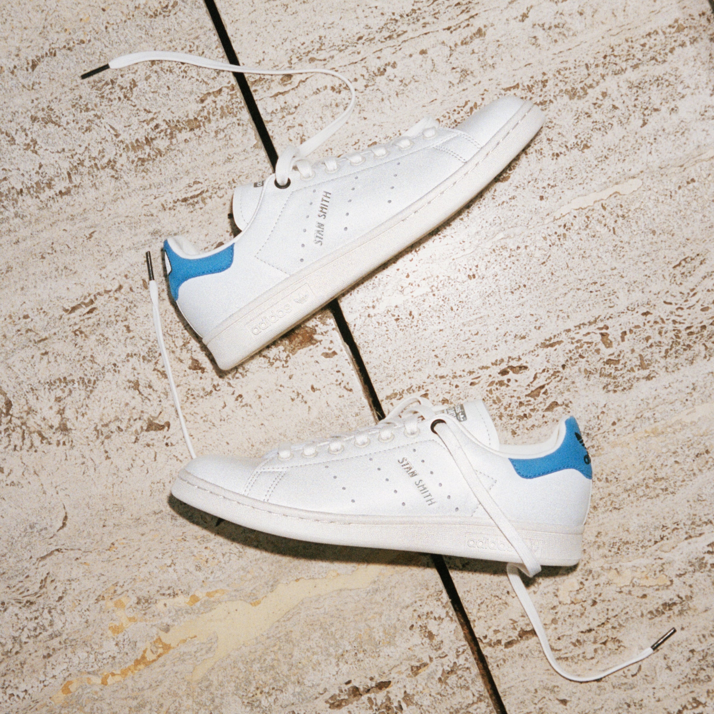 adidas Originals Womens Stan Smith Shoes - Core White / Blue Bird