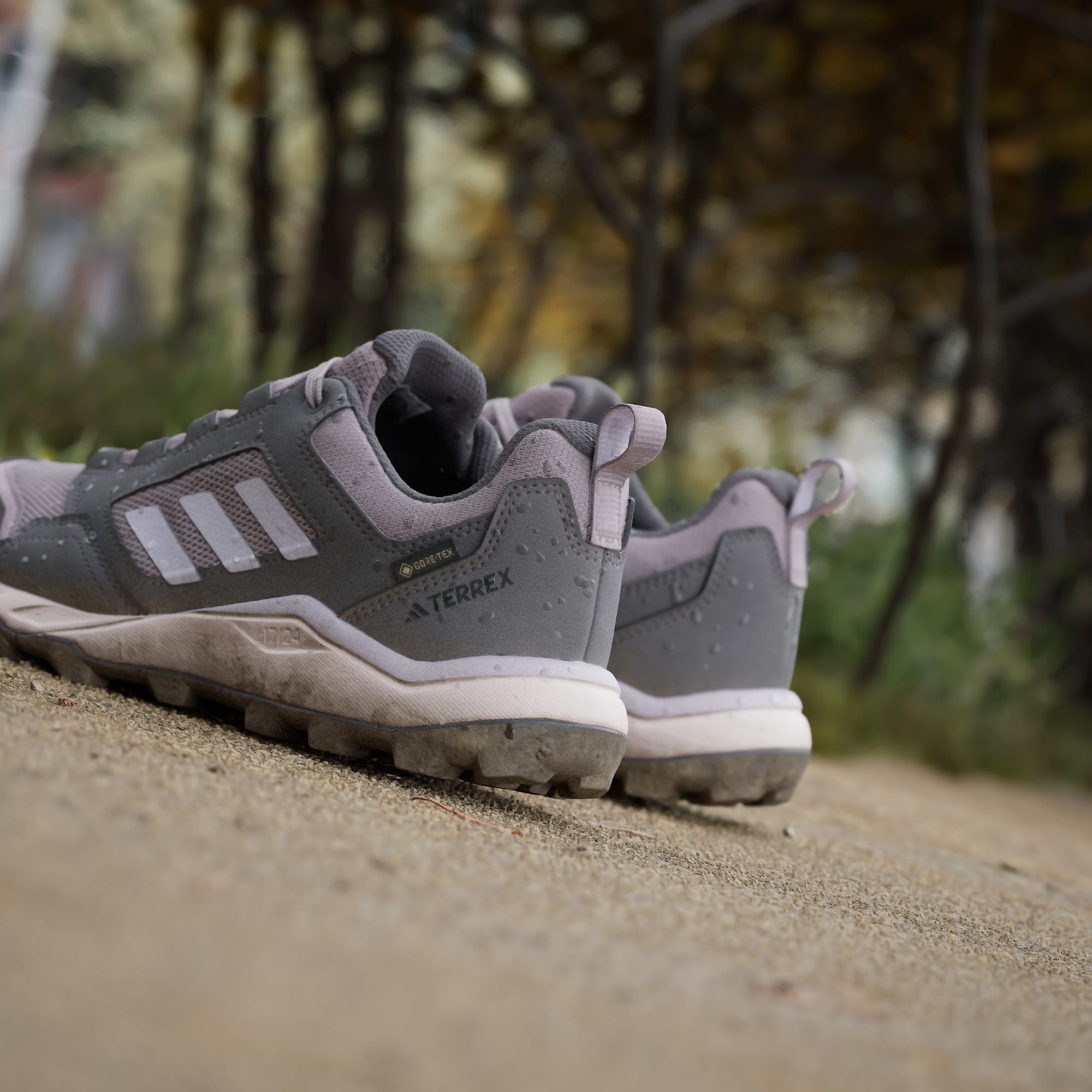 adidas Women's Tracerocker 2.0 GORE-TEX Trail Running Trainers - Charcoal