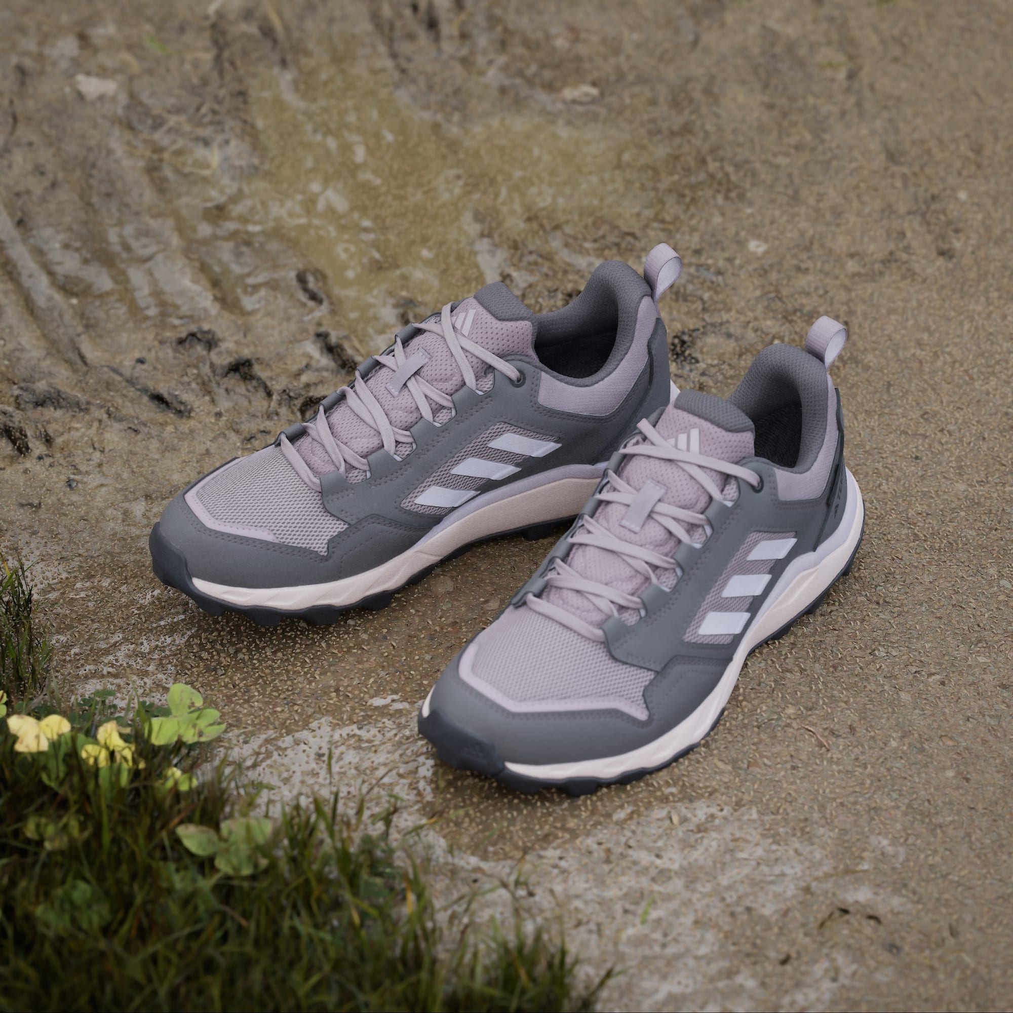 adidas Women's Tracerocker 2.0 GORE-TEX Trail Running Trainers - Charcoal