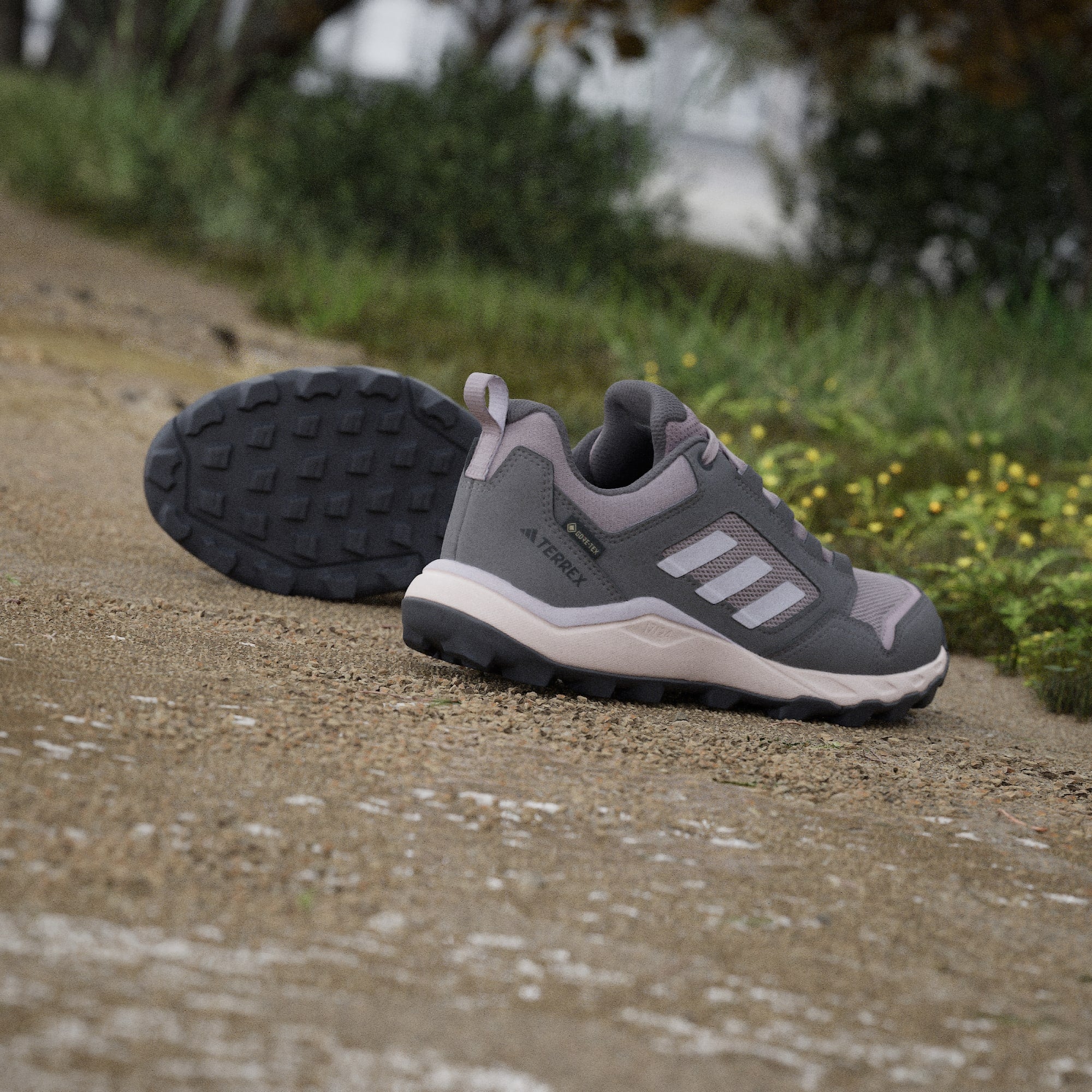 adidas Women's Tracerocker 2.0 GORE-TEX Trail Running Trainers - Charcoal
