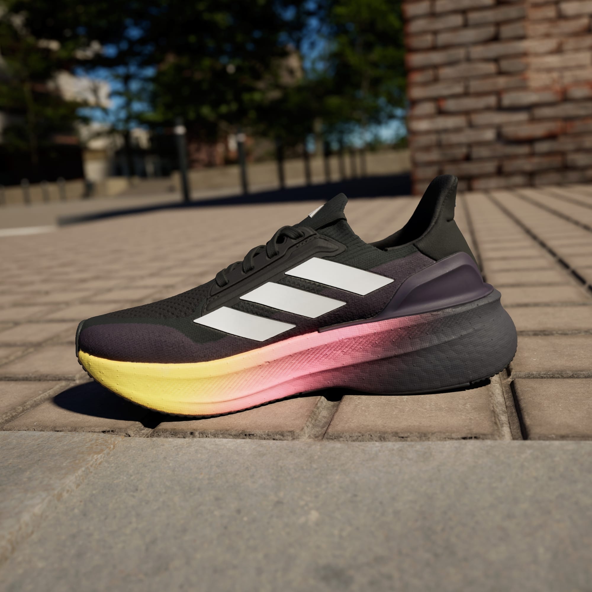 adidas Women's Ultraboost 5X Running Shoes - Core Black