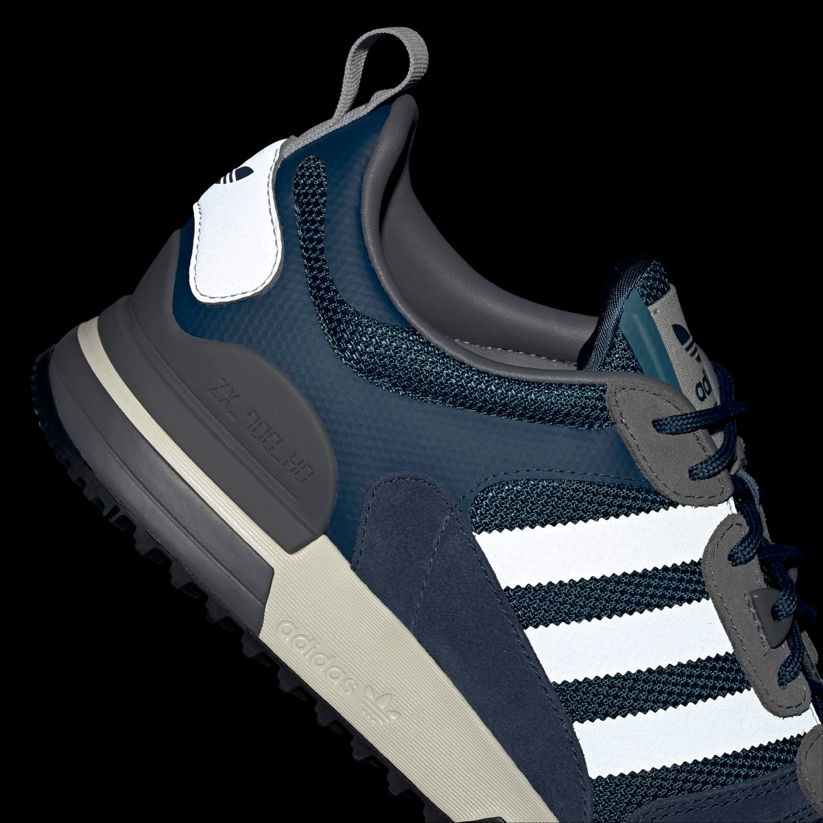 adidas Originals ZX 700 HD Shoes - Navy