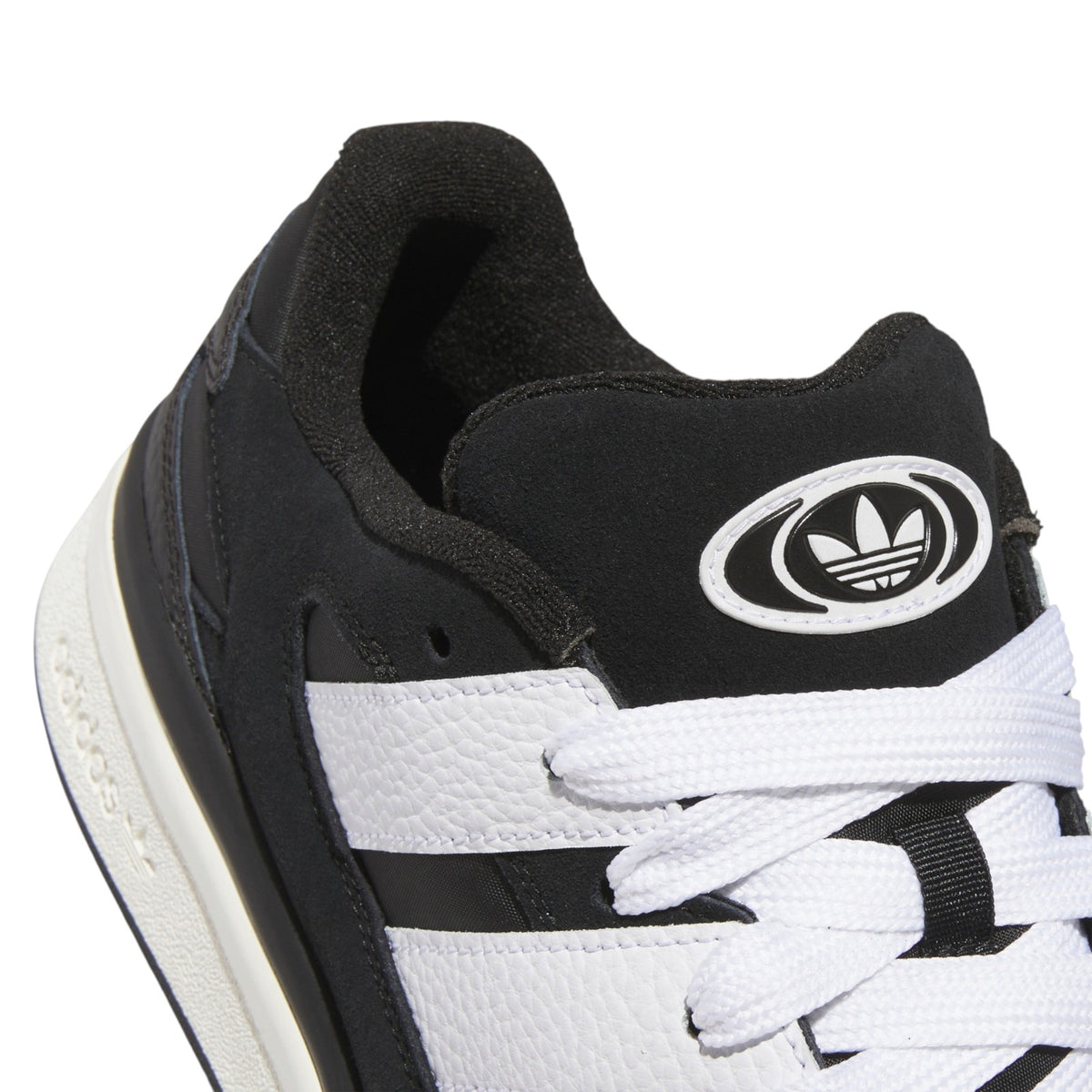 adidas Originals Forum 2000 Shoes - Core Black / Cloud White / Cloud White