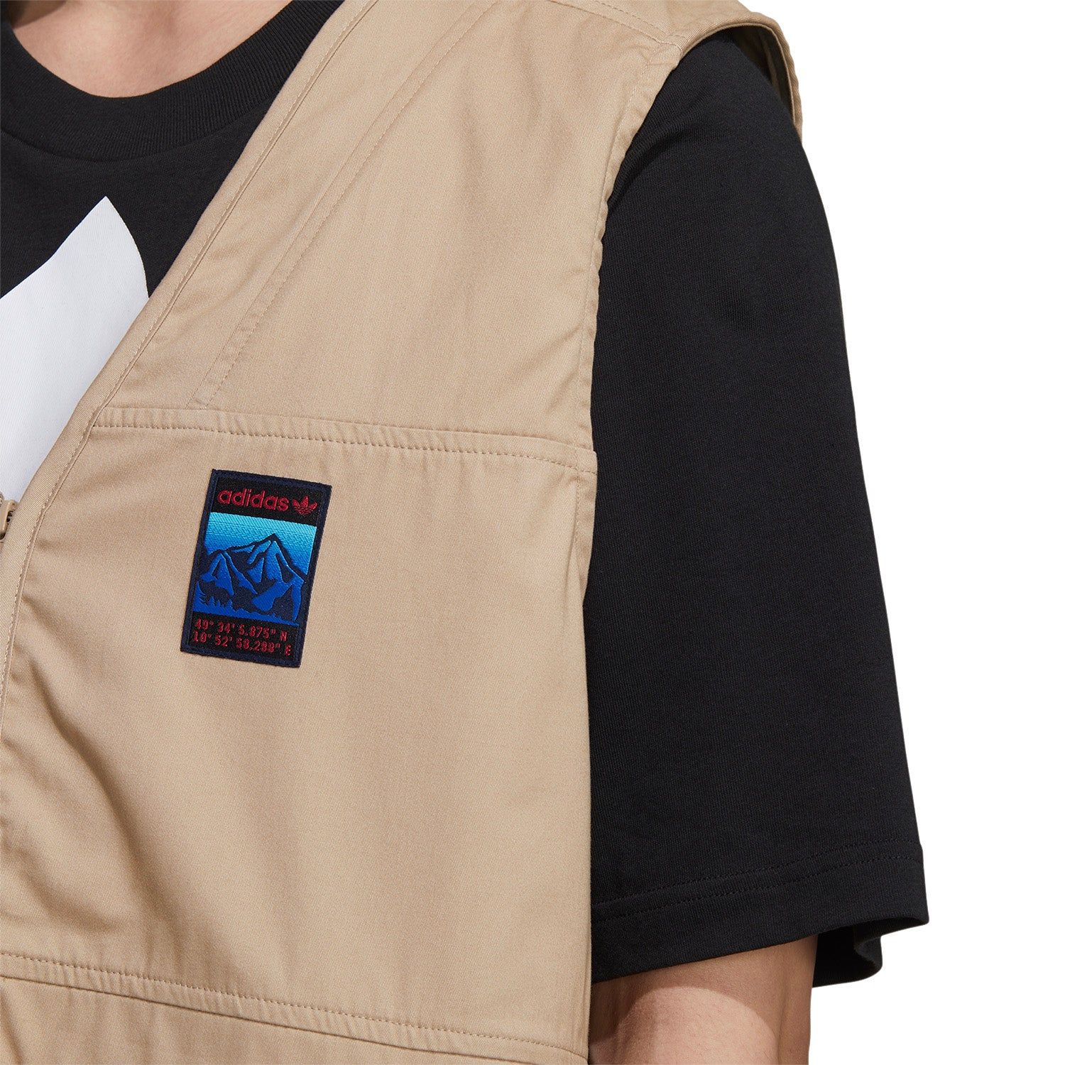 adidas Originals Adiplore Gilet - Brown - ViaductClothing -  -  