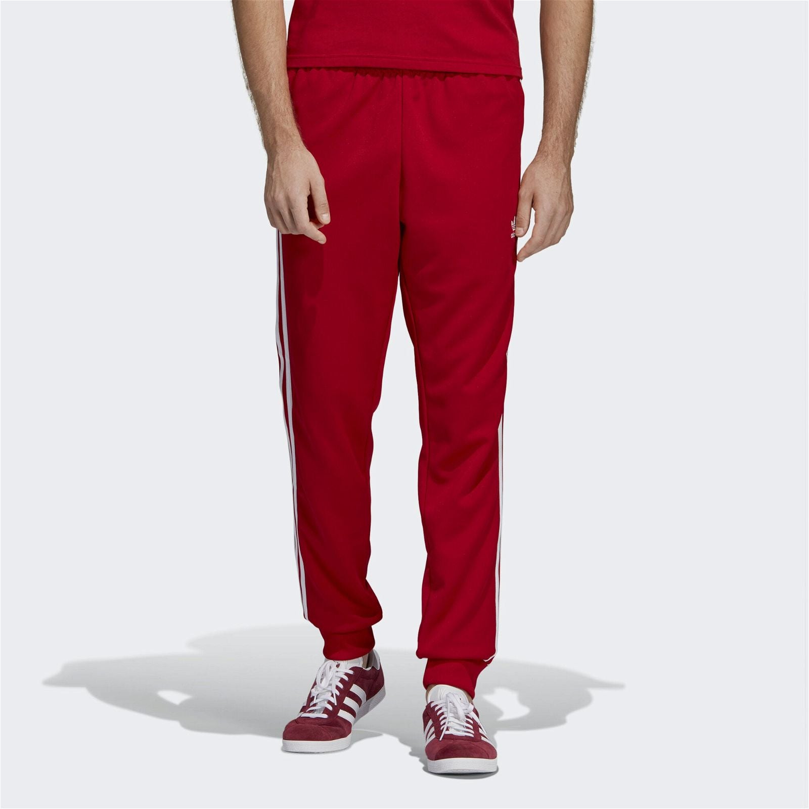 Dv1534 adidas 2025