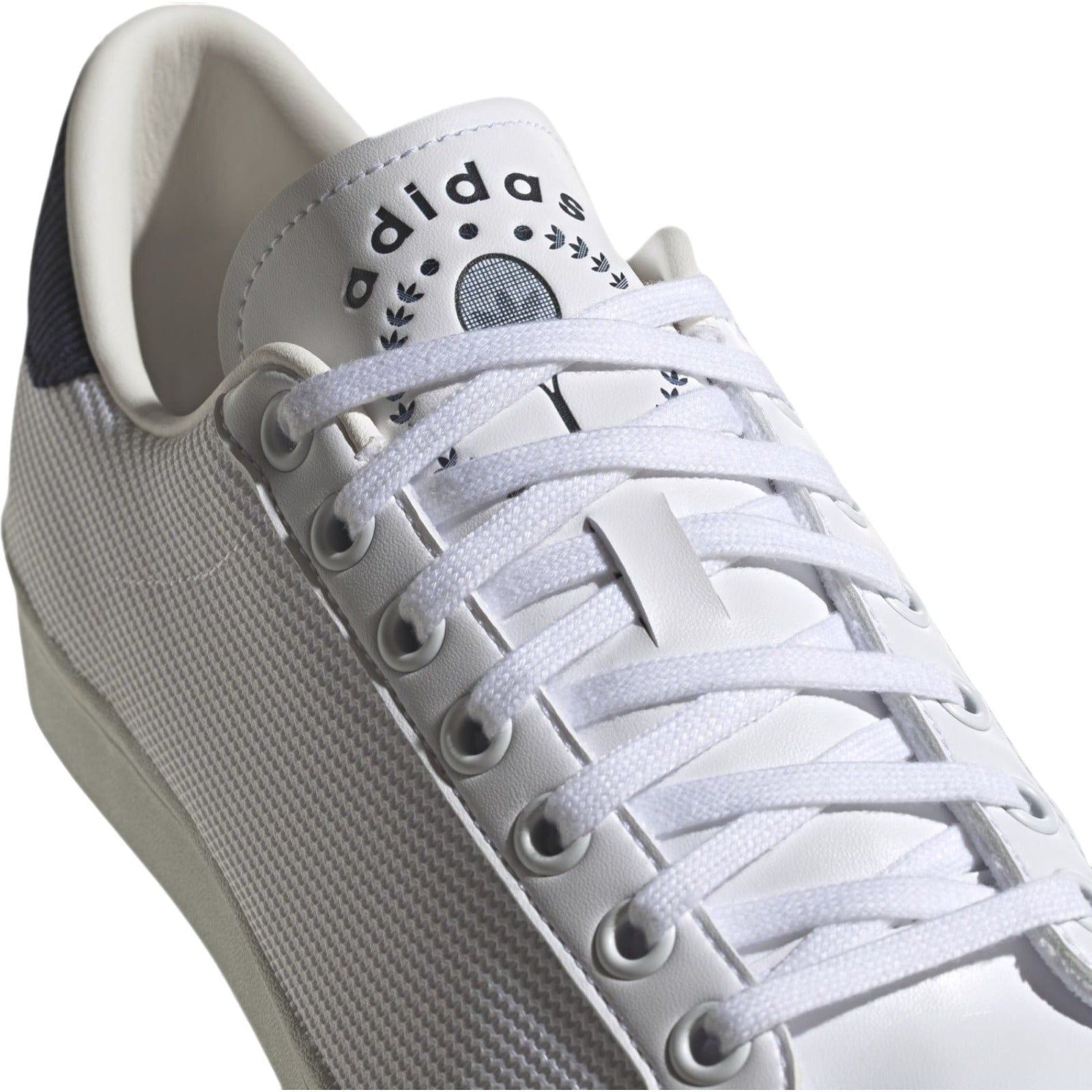 adidas Originals Unisex Rod Laver Vintage Shoes - Chalk White - ViaductClothing -  -  