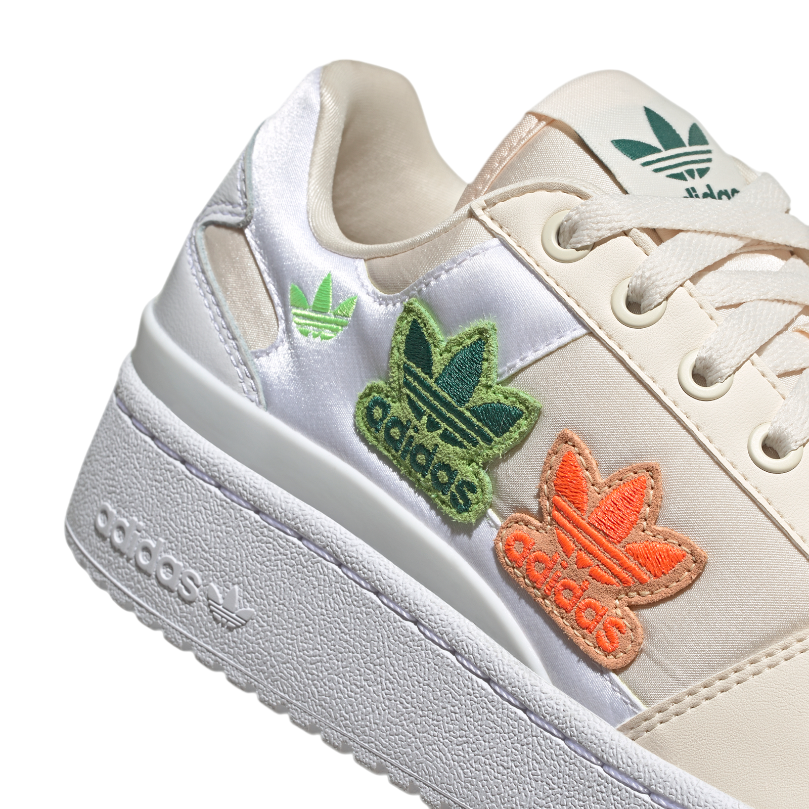 adidas Originals Womens Forum Bold Embroidered Trefoils - White - ViaductClothing -  -  