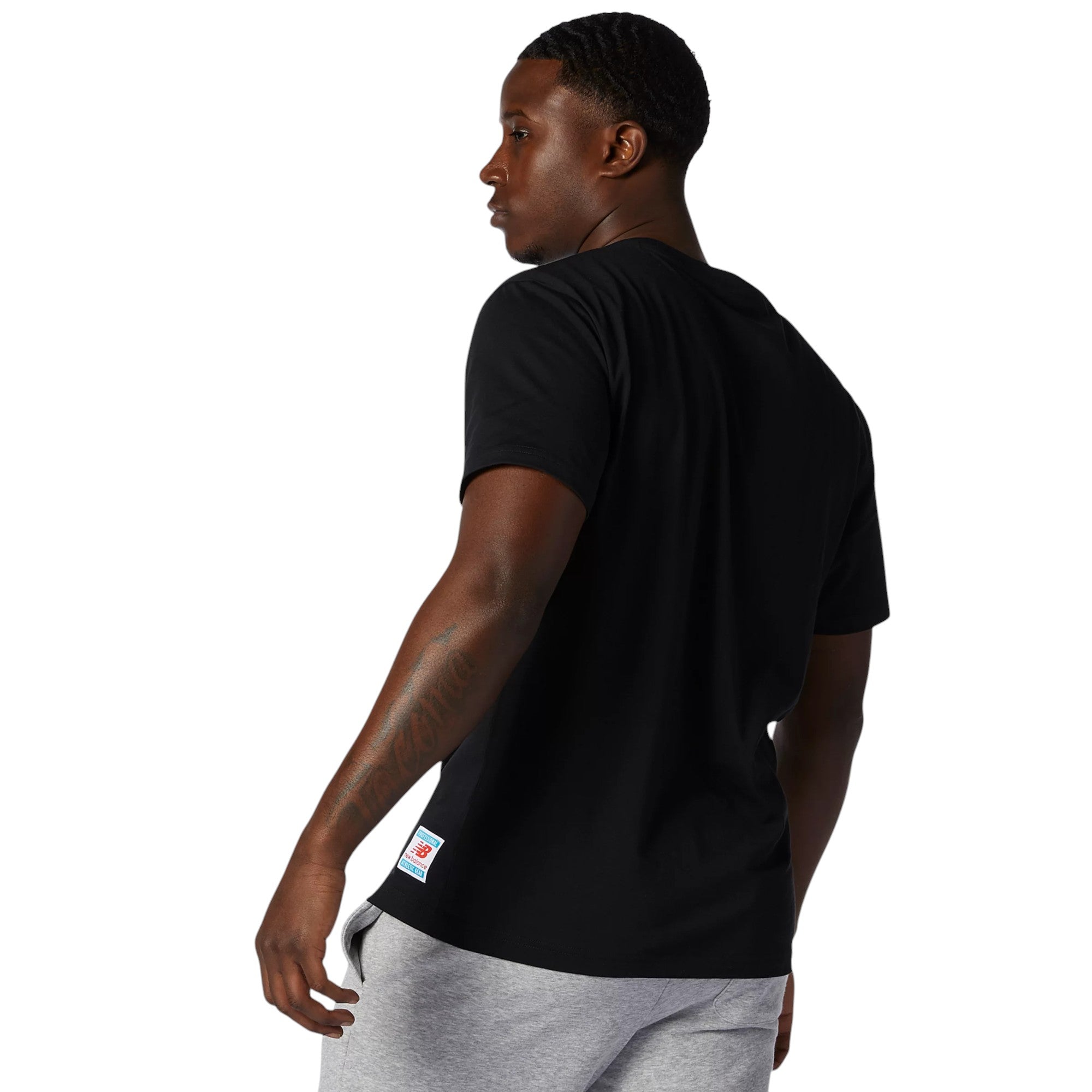 New Balance Essentials Logo T Shirt - Black